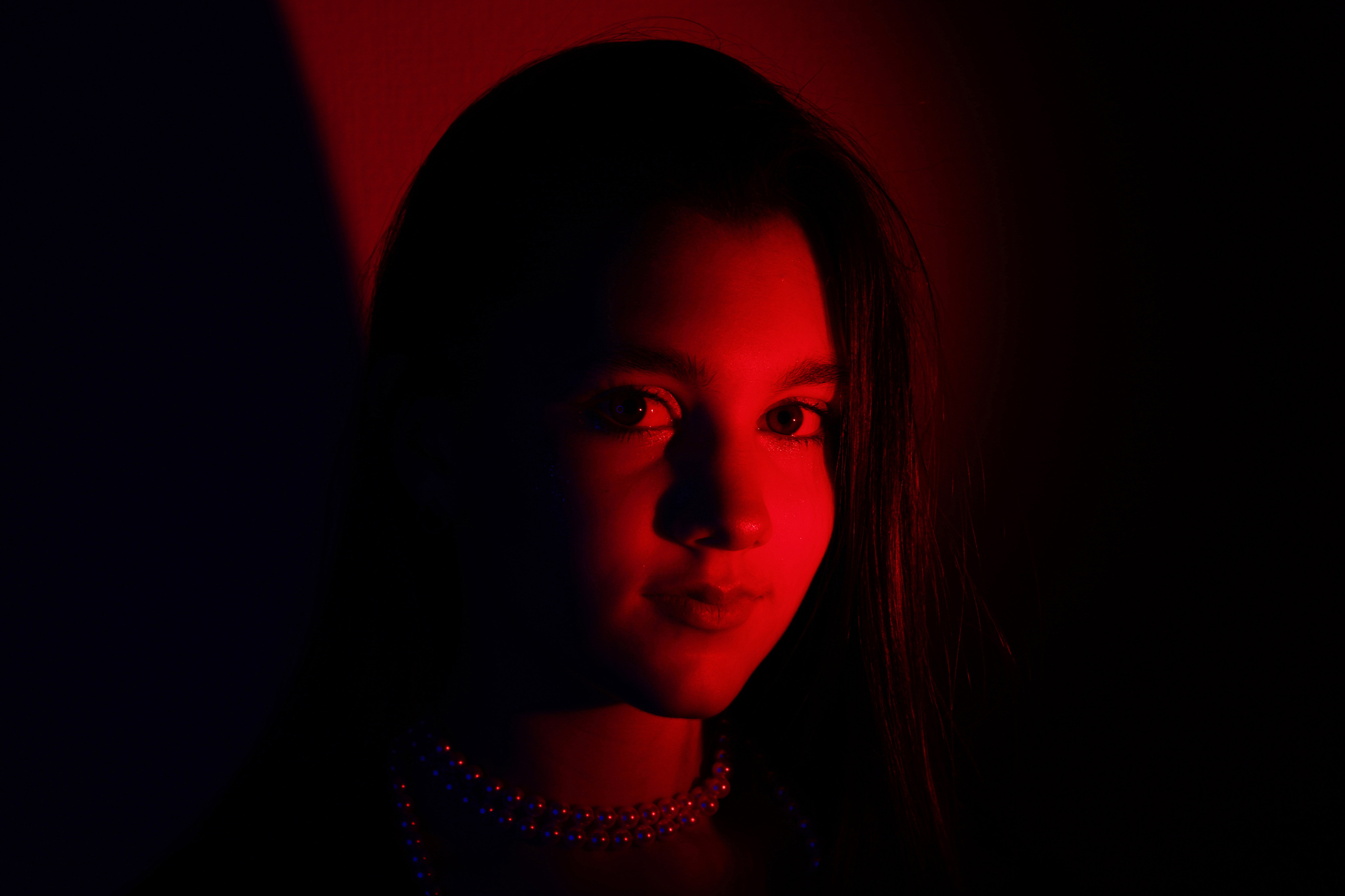 Смотри на меня. 