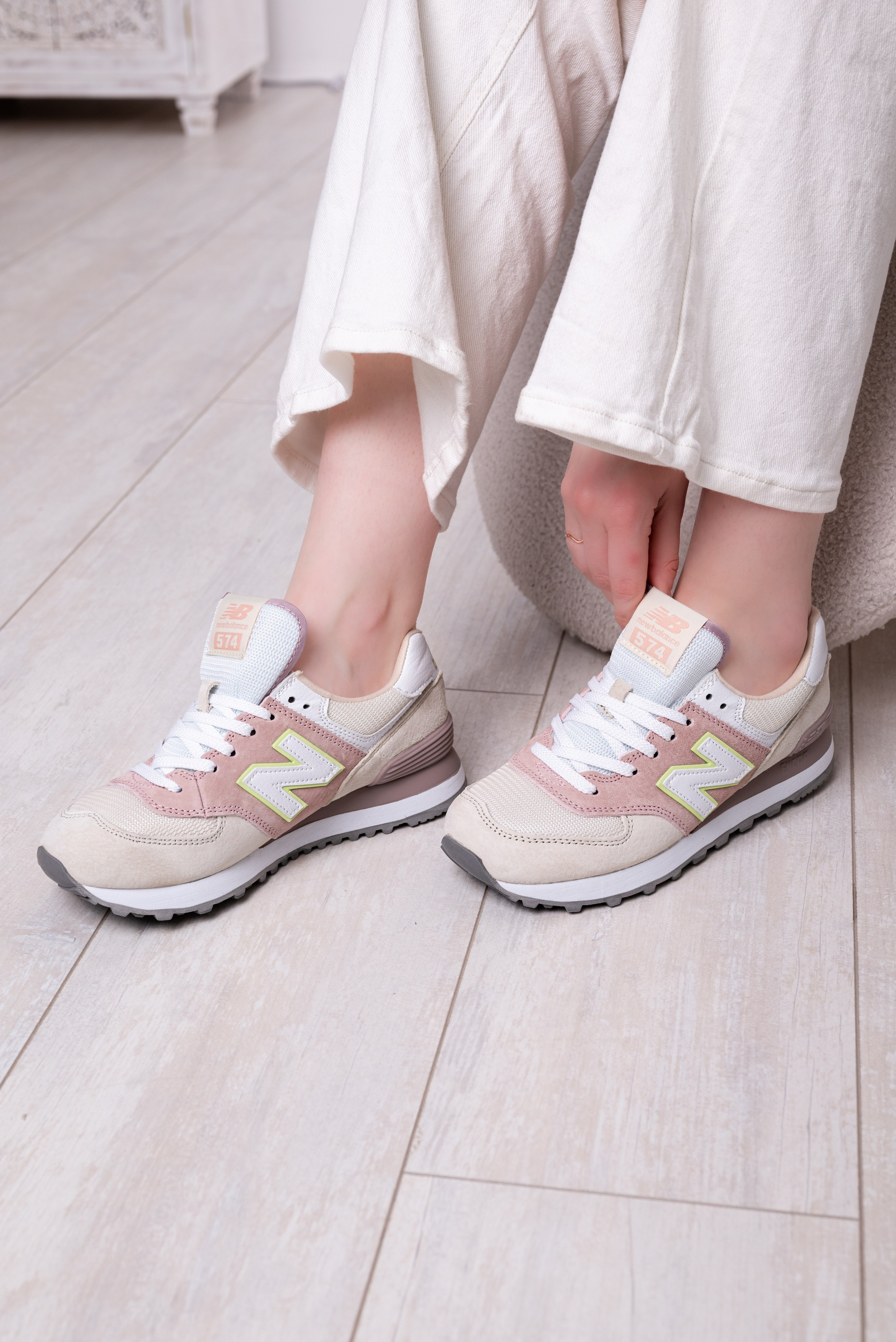 Кроссовки. Предметный фотограф, фото для маркетплейсов Пятигорск, КМВ