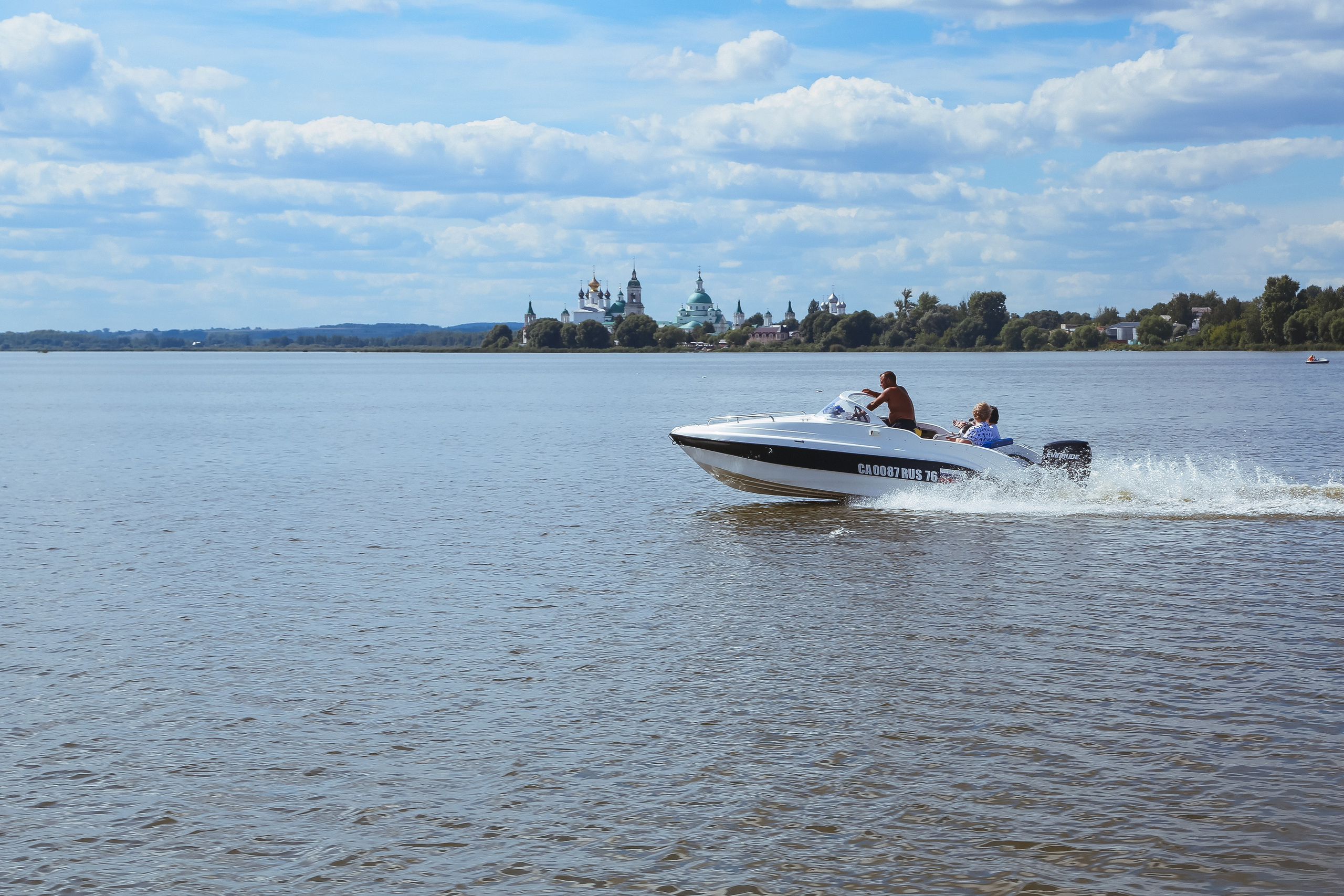 Ростов Великий. Дарья Письменюк / Darya Leitstern — фотограф, музыкант, журналист, путешественник