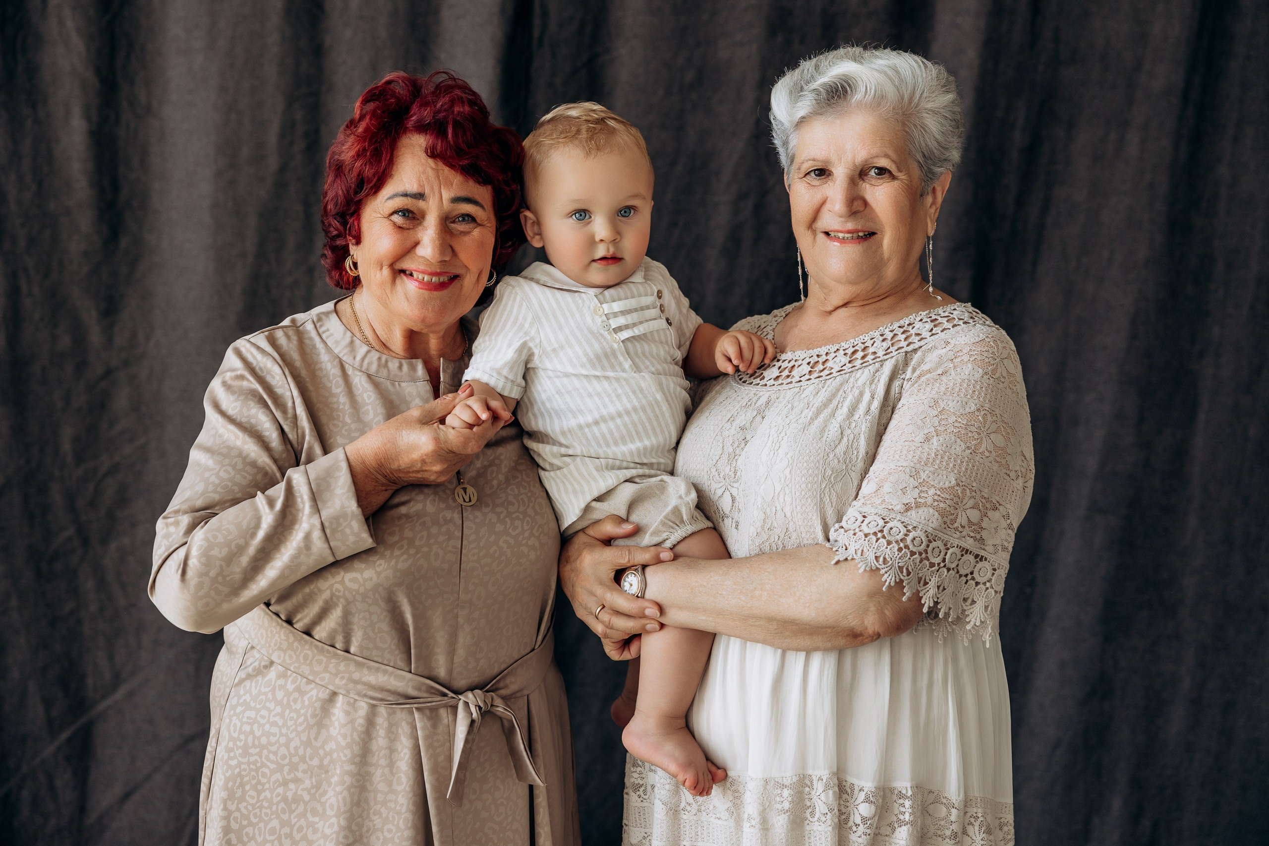 Анастасия и семья. Фотостудия Нюд. Фотограф в Калининграде свадебная фотография, репортажная, фотосессии