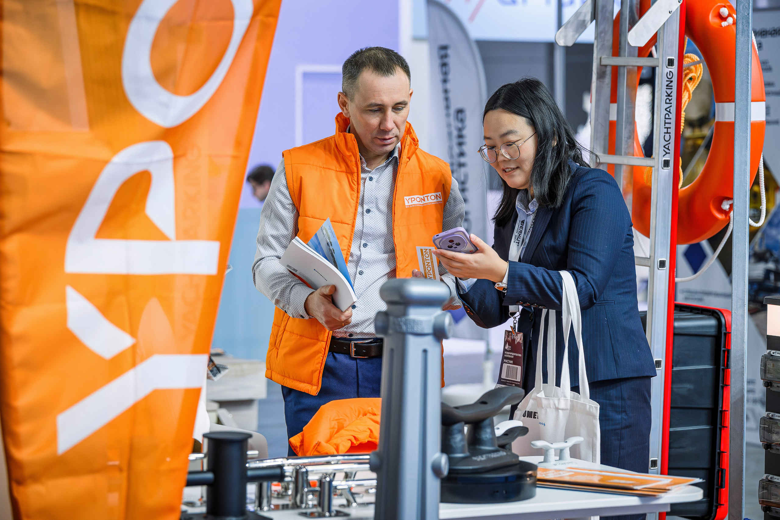 «Крокус Экспо» Выставочный центр — Репортажная фотосъемка, Фотограф Озеров Денис. Интерьерный & Репортажный фотограф Озеров Денис, г. Москва