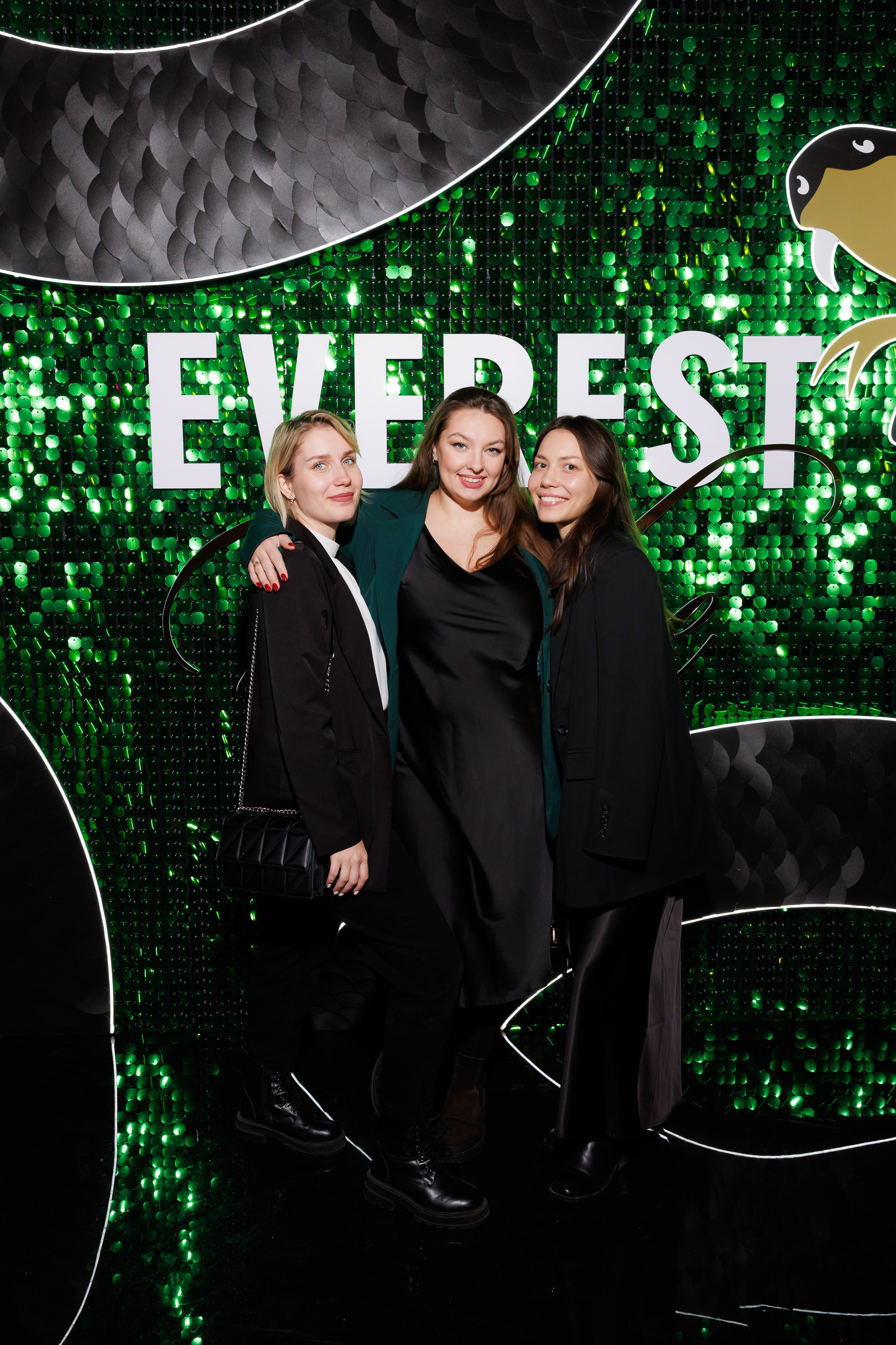EVEREST VIBE NY «ТОЛЬКО ТС-С-С» 10.12.2024. EVEREST PHOTO REPORT