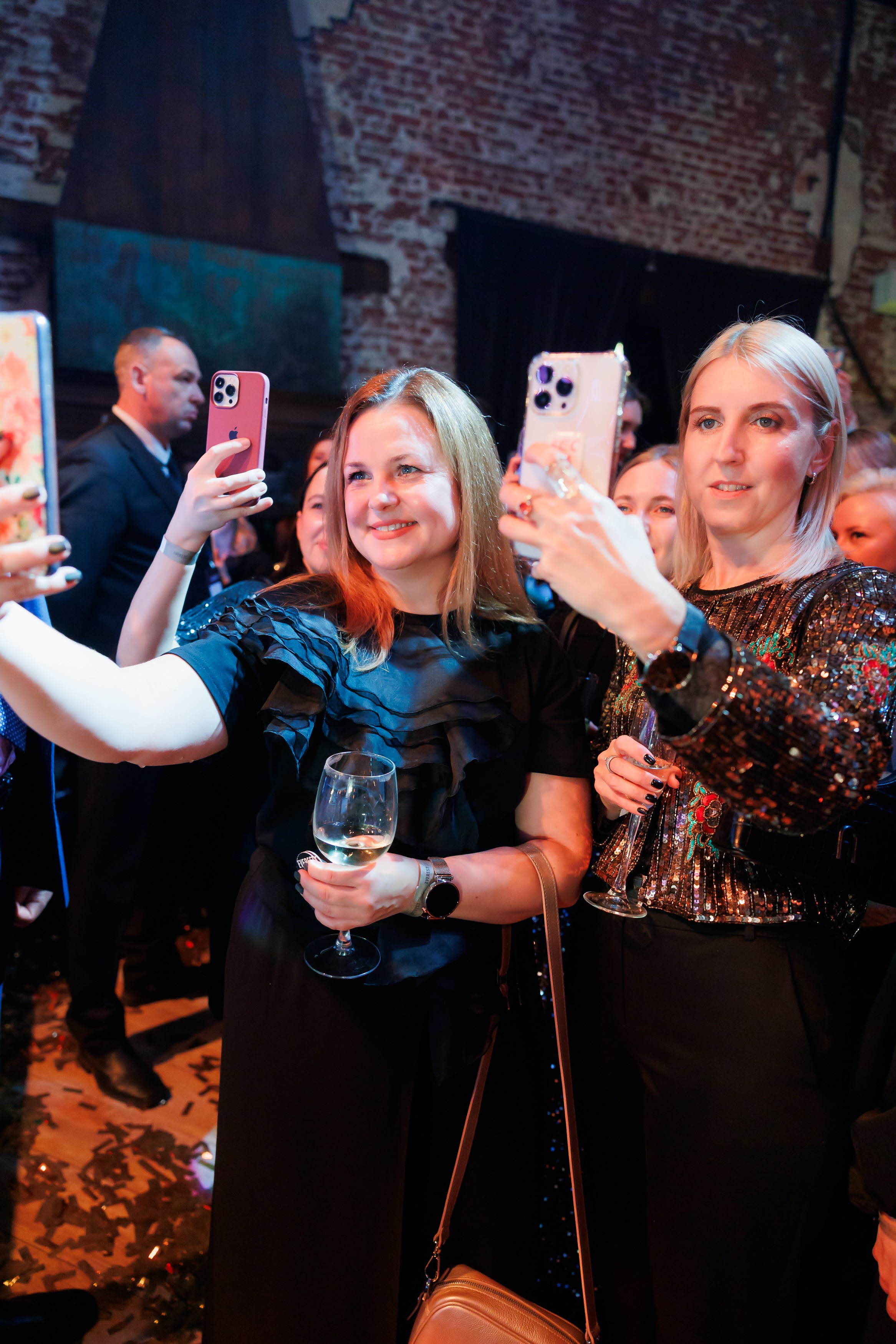 EVEREST VIBE NY «ТОЛЬКО ТС-С-С» 10.12.2024. EVEREST PHOTO REPORT