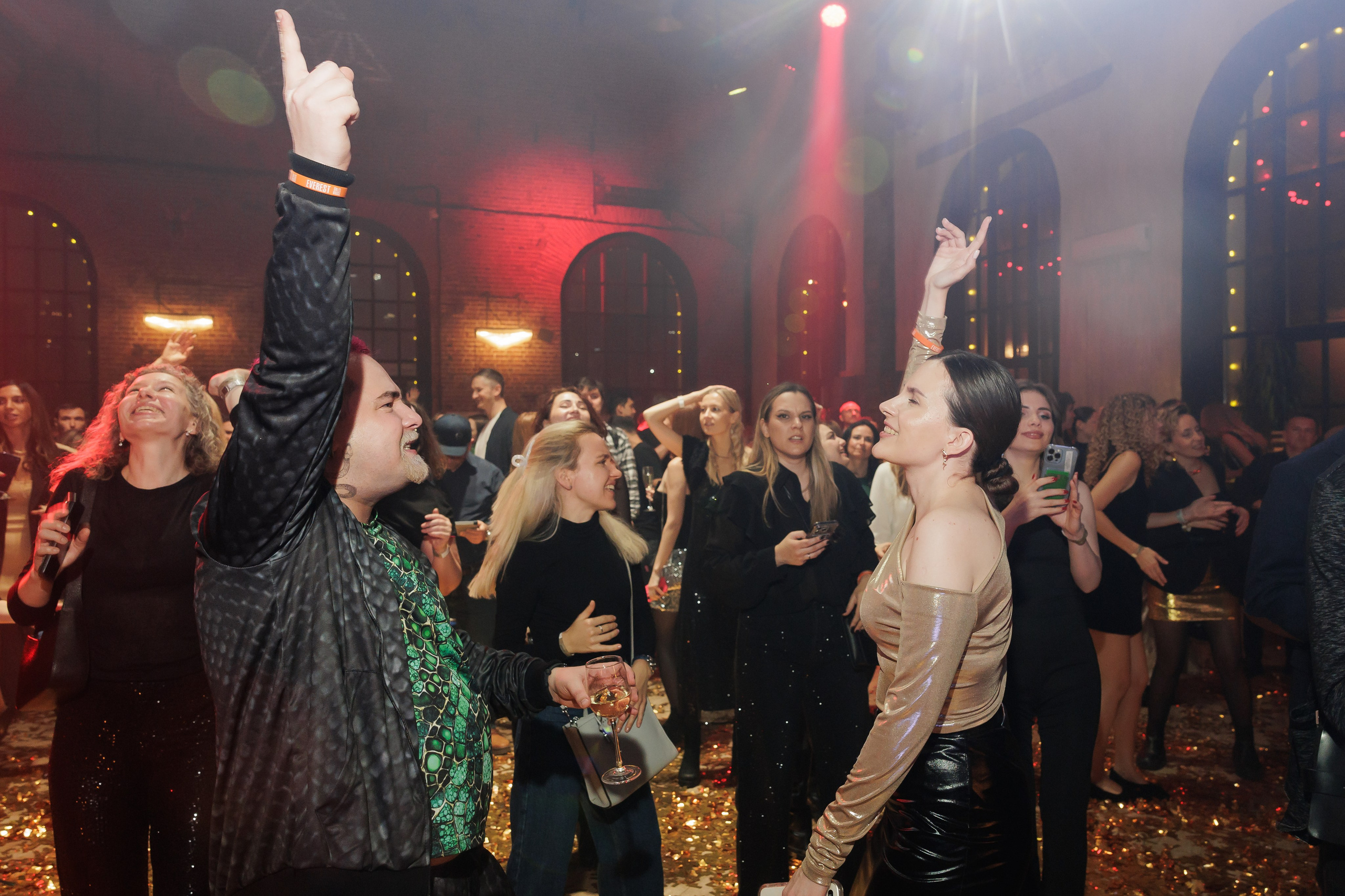 EVEREST VIBE NY «ТОЛЬКО ТС-С-С» 10.12.2024. EVEREST PHOTO REPORT