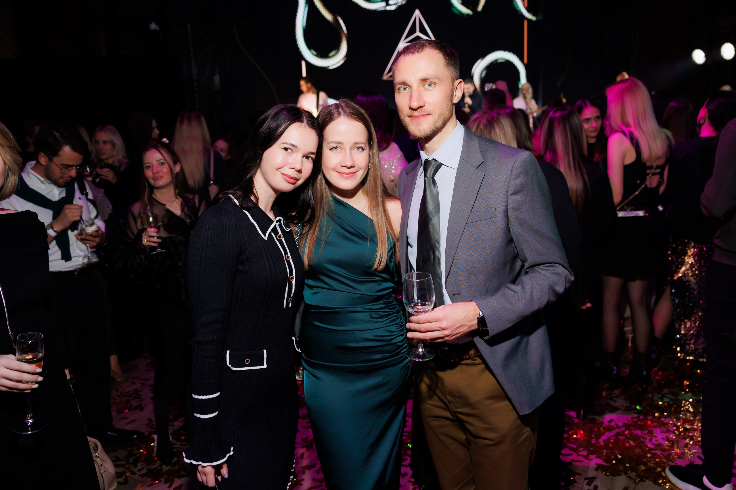 EVEREST VIBE NY «ТОЛЬКО ТС-С-С» 10.12.2024. EVEREST PHOTO REPORT