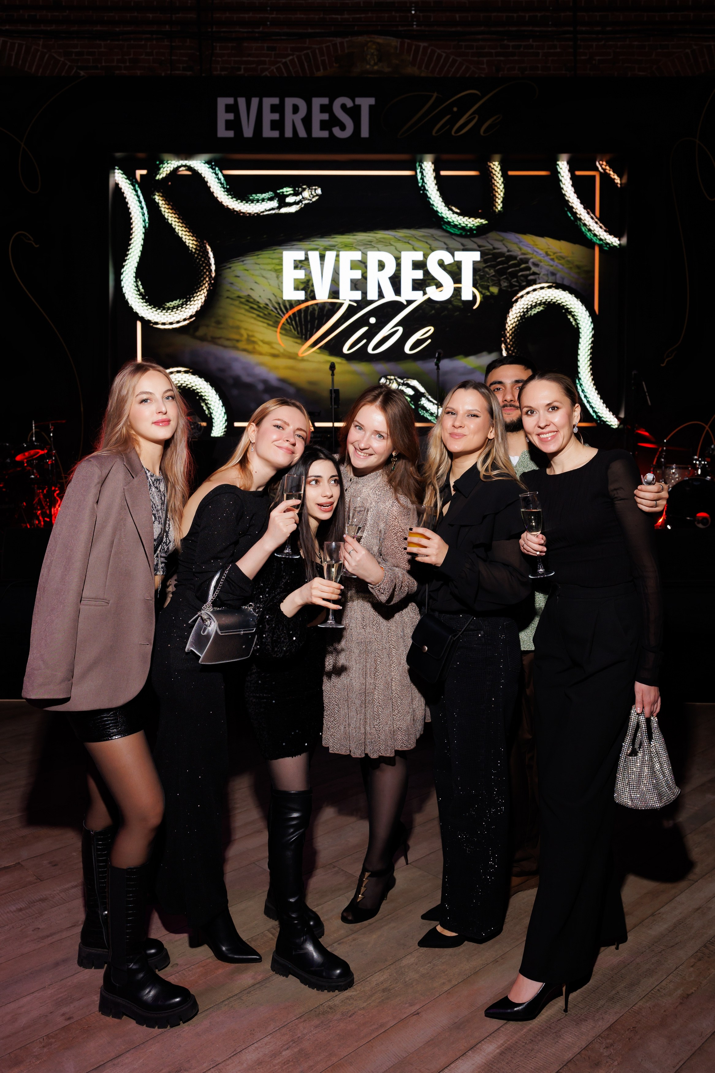 EVEREST VIBE NY «ТОЛЬКО ТС-С-С» 10.12.2024. EVEREST PHOTO REPORT