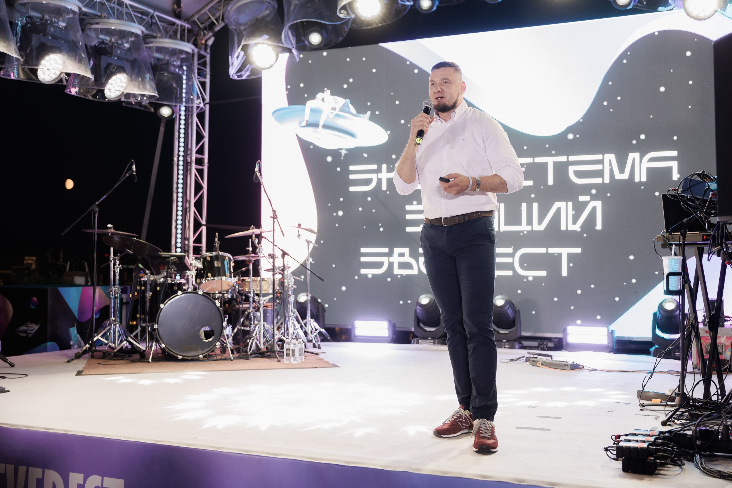 ЭВЕРЕСТ ВАЙБ ретрофутуризм 15.08.2024. EVEREST PHOTO REPORT