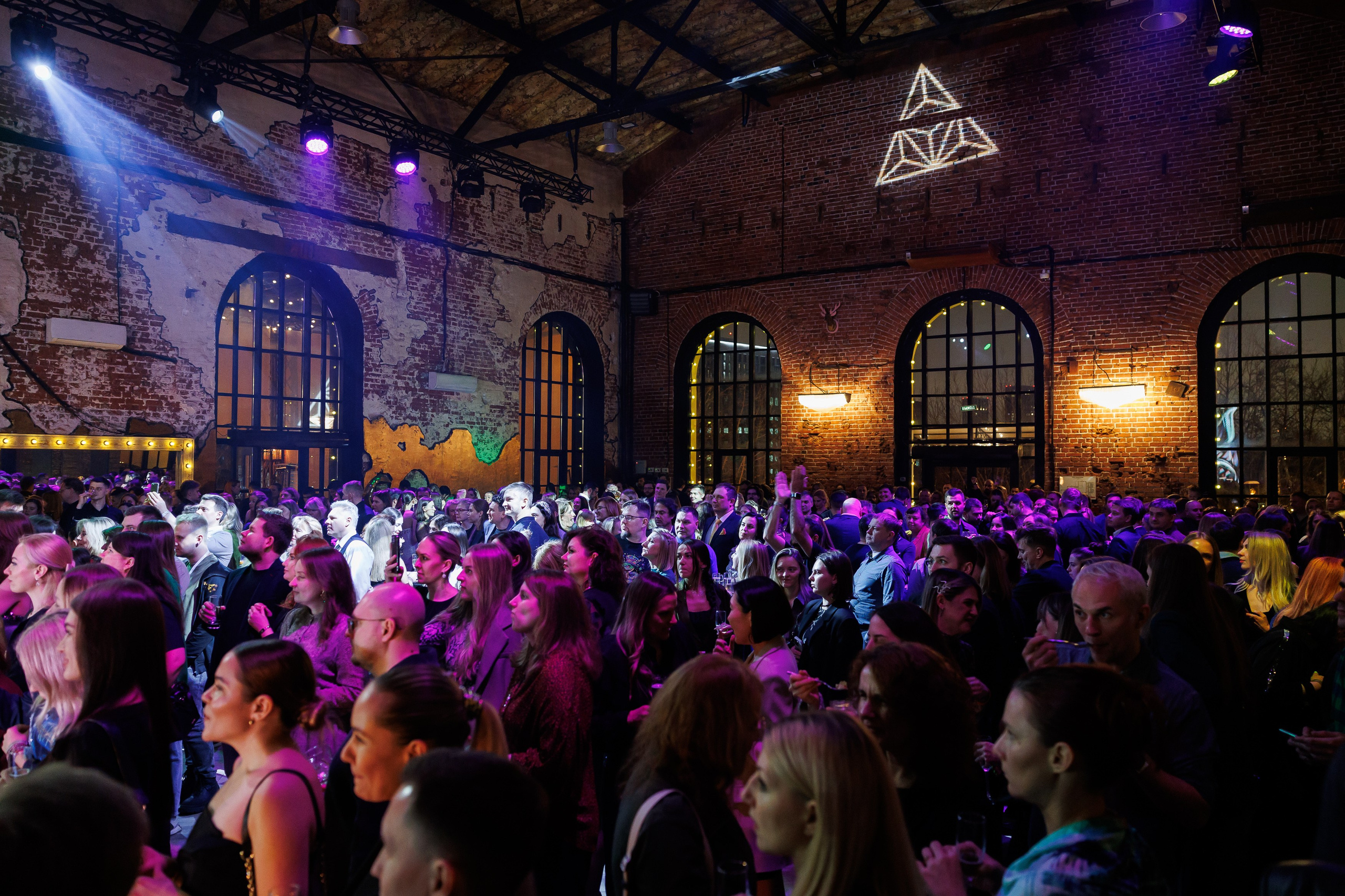 EVEREST VIBE NY «ТОЛЬКО ТС-С-С» 10.12.2024. EVEREST PHOTO REPORT