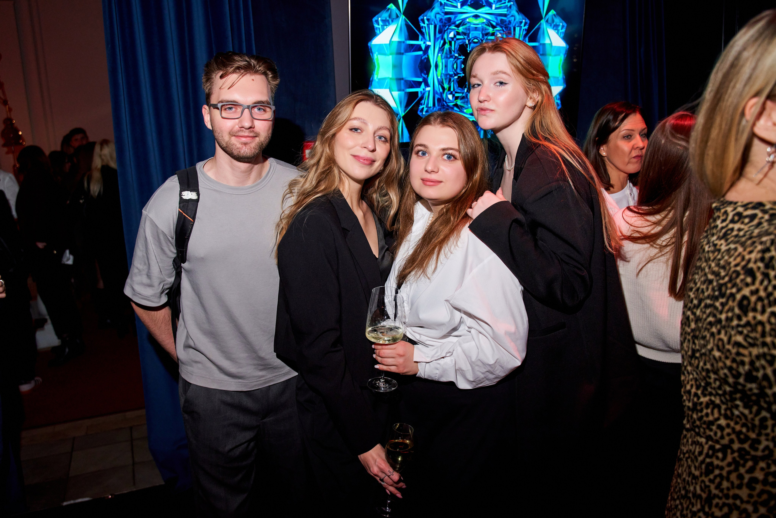 Презентация WINK 20.11.2024. EVEREST PHOTO REPORT