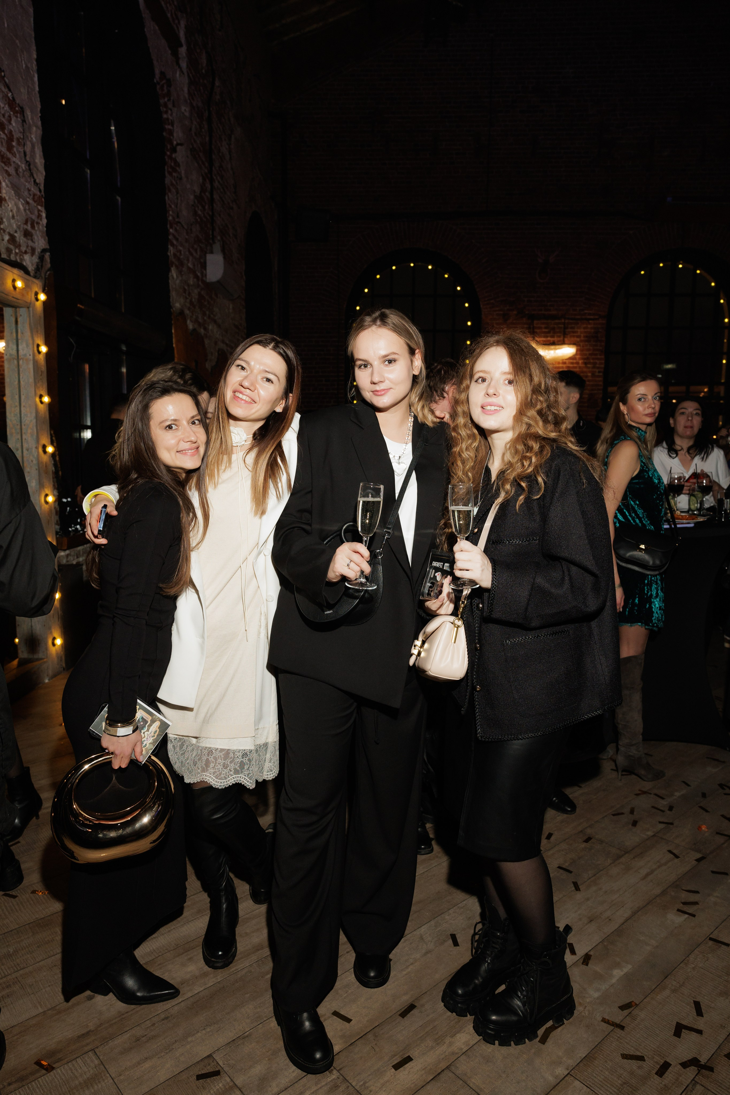 EVEREST VIBE NY «ТОЛЬКО ТС-С-С» 10.12.2024. EVEREST PHOTO REPORT