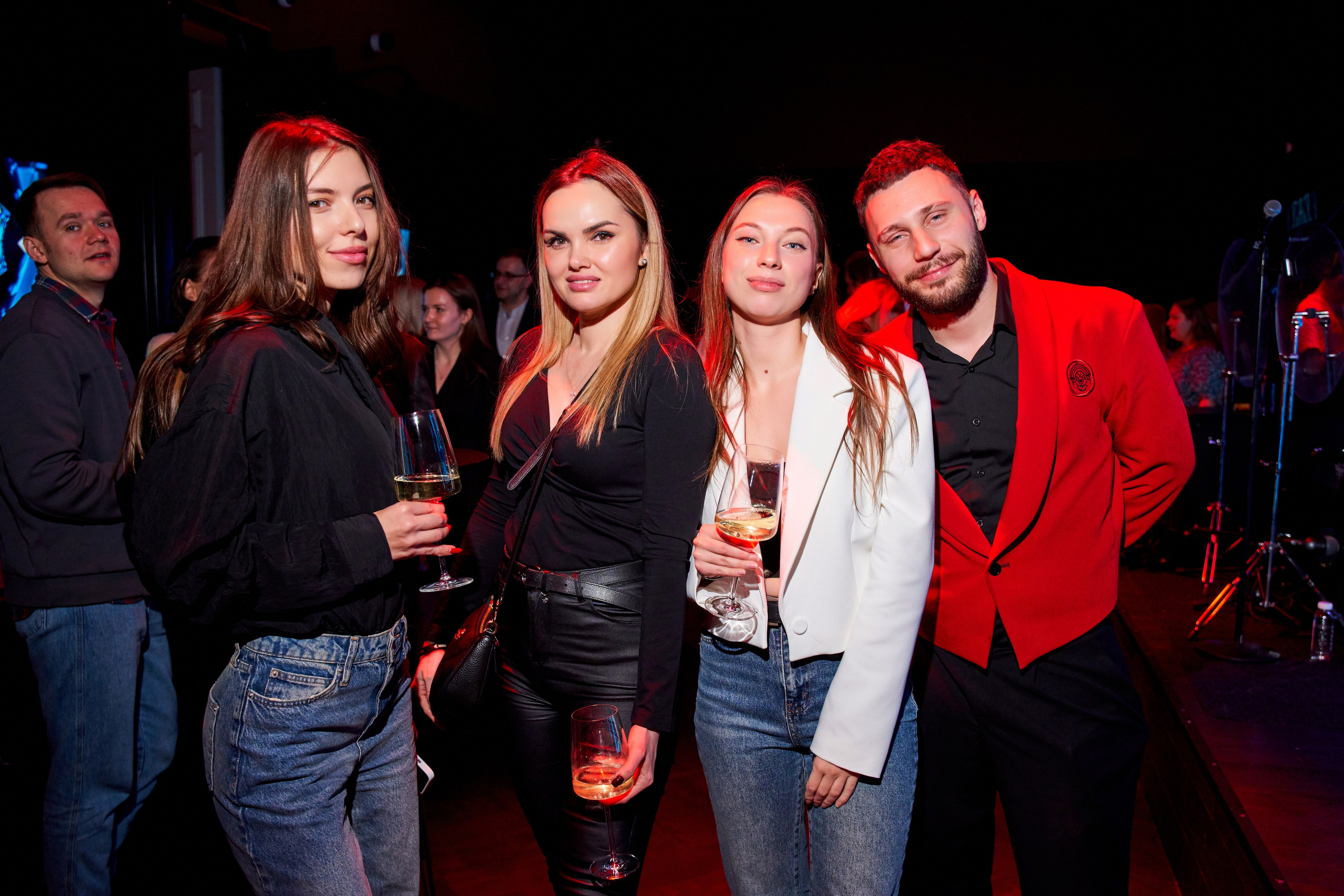 Презентация WINK 20.11.2024. EVEREST PHOTO REPORT