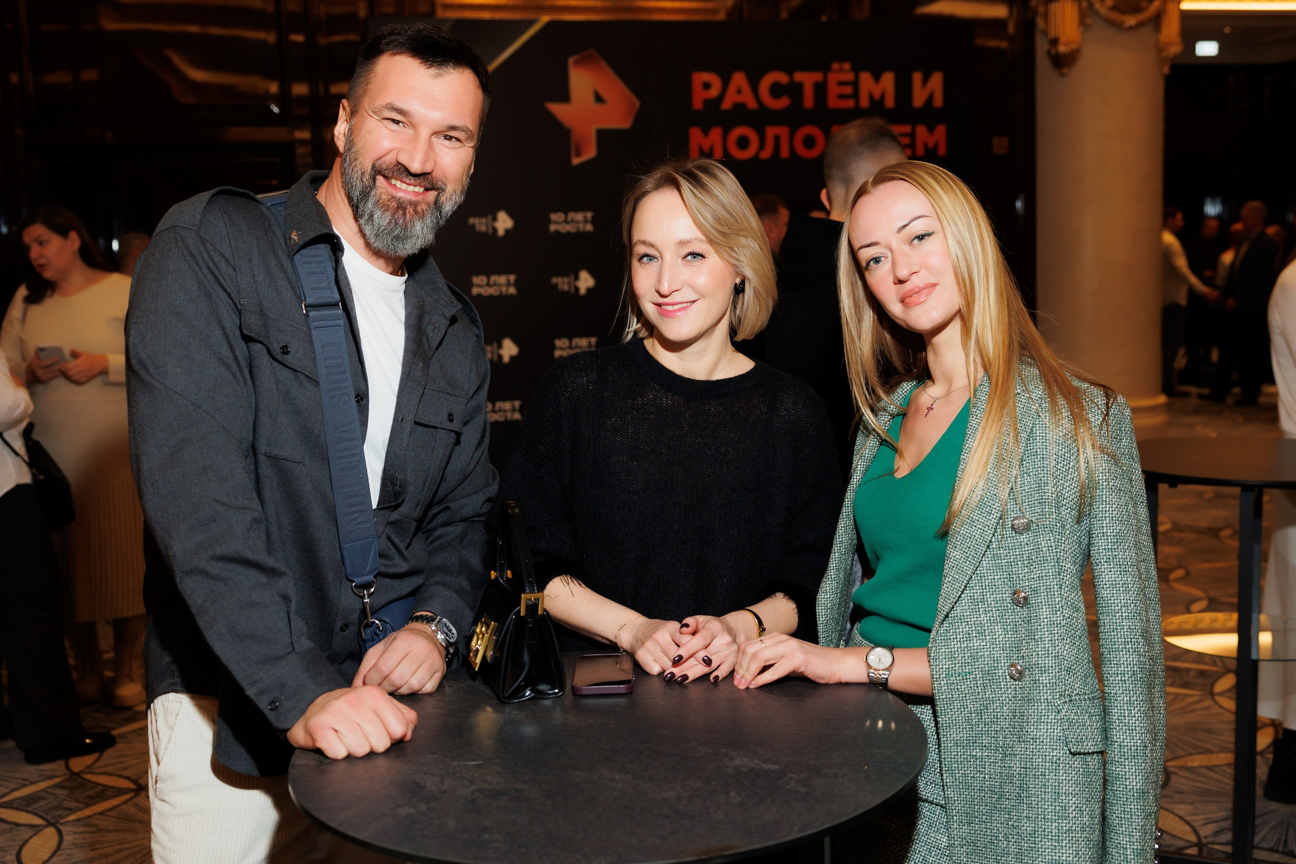 РЕН РАСТЕМ И МОЛОДЕЕМ 20.11.2024. EVEREST PHOTO REPORT