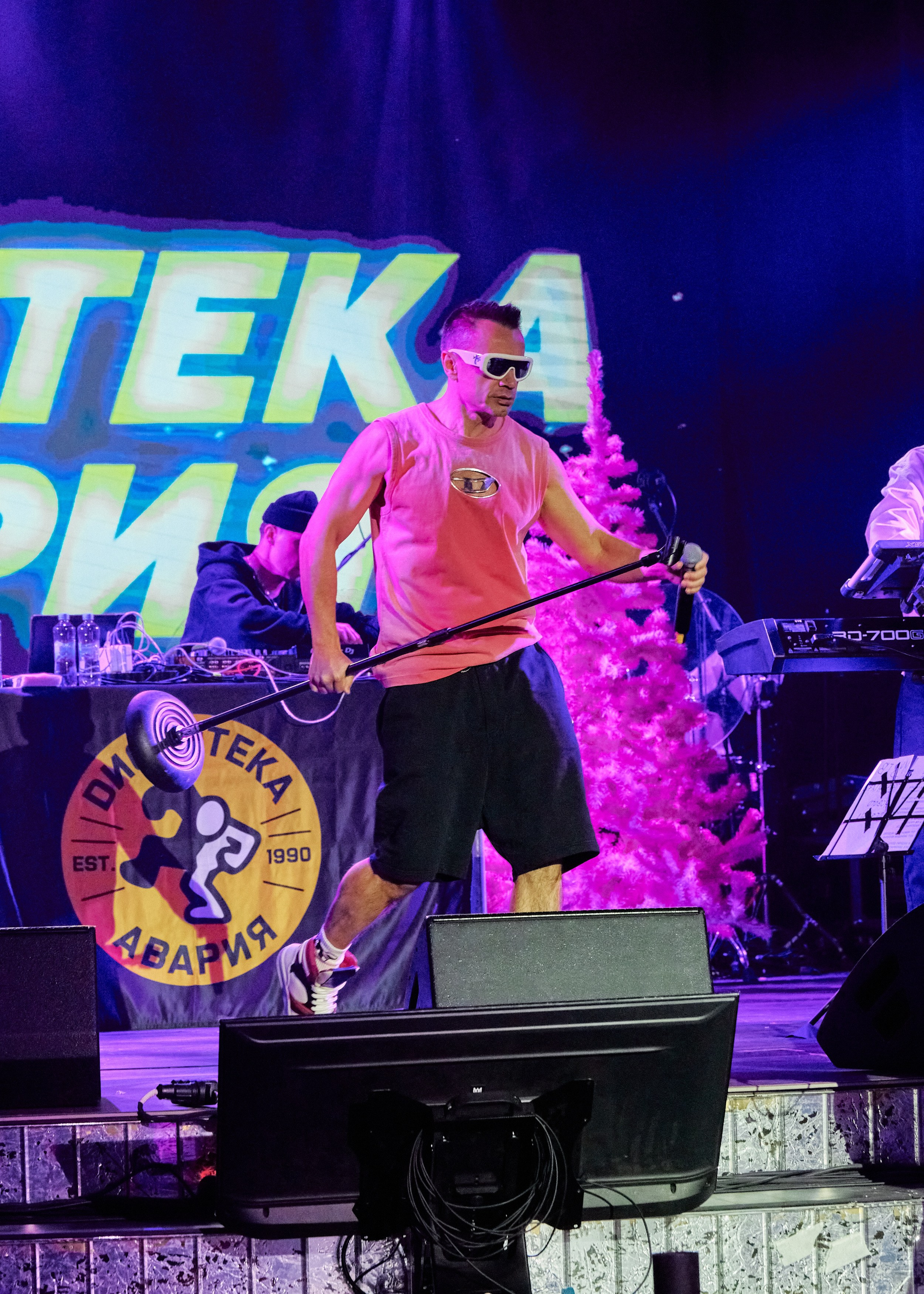 Презентация МУЗ-ТВ 14.10.2025. EVEREST PHOTO REPORT