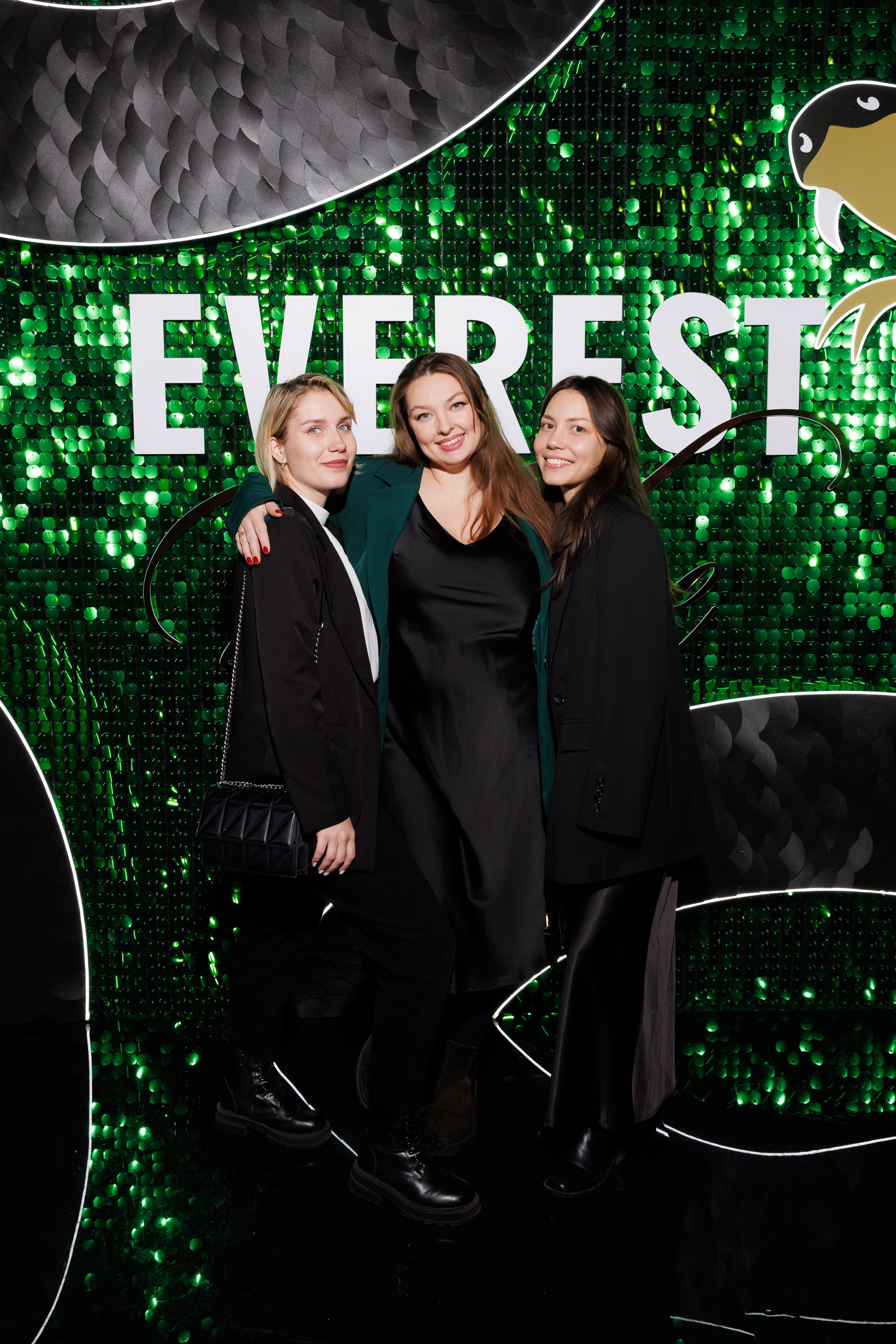 EVEREST VIBE NY «ТОЛЬКО ТС-С-С» 10.12.2024. EVEREST PHOTO REPORT
