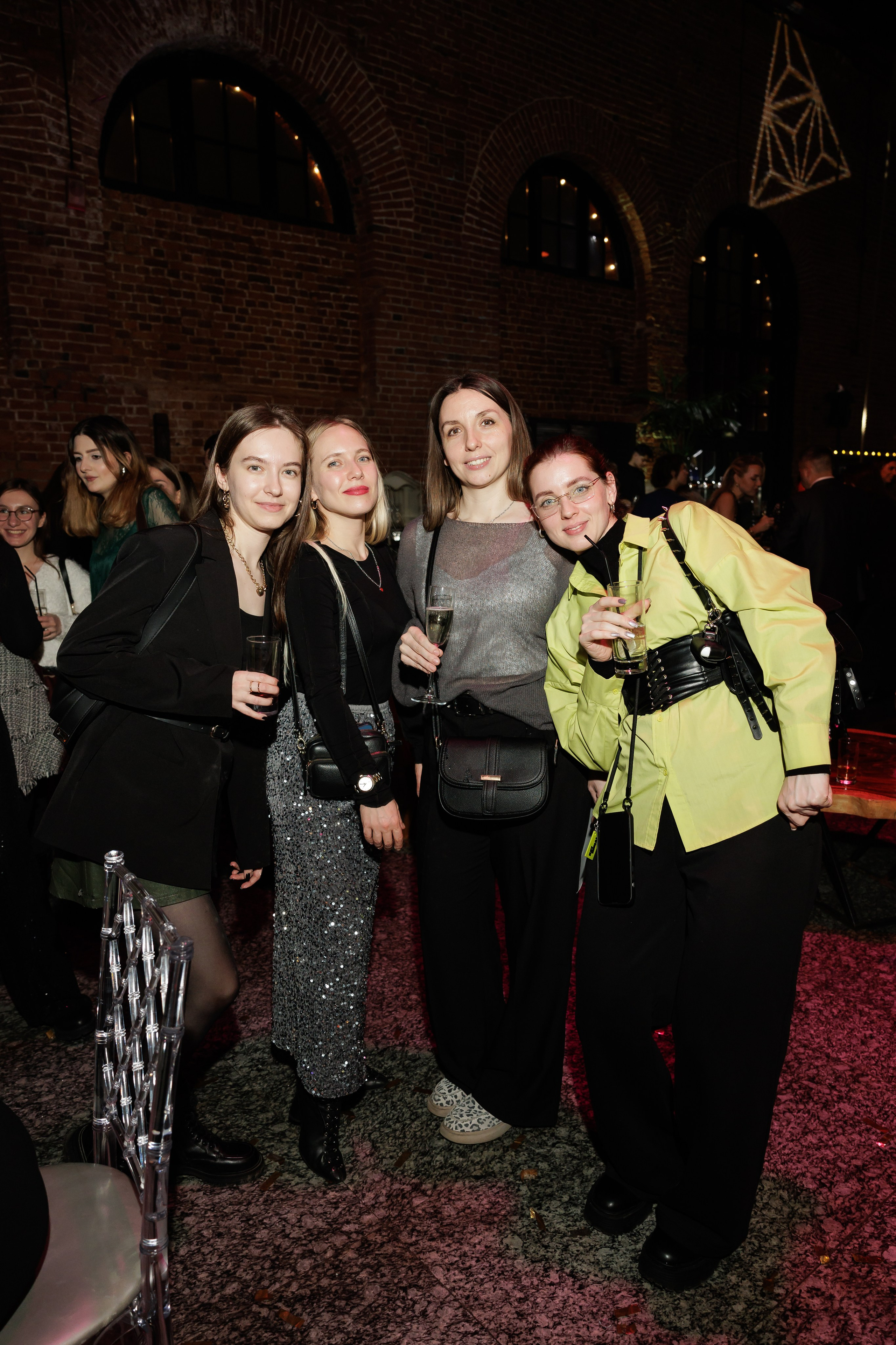 EVEREST VIBE NY «ТОЛЬКО ТС-С-С» 10.12.2024. EVEREST PHOTO REPORT