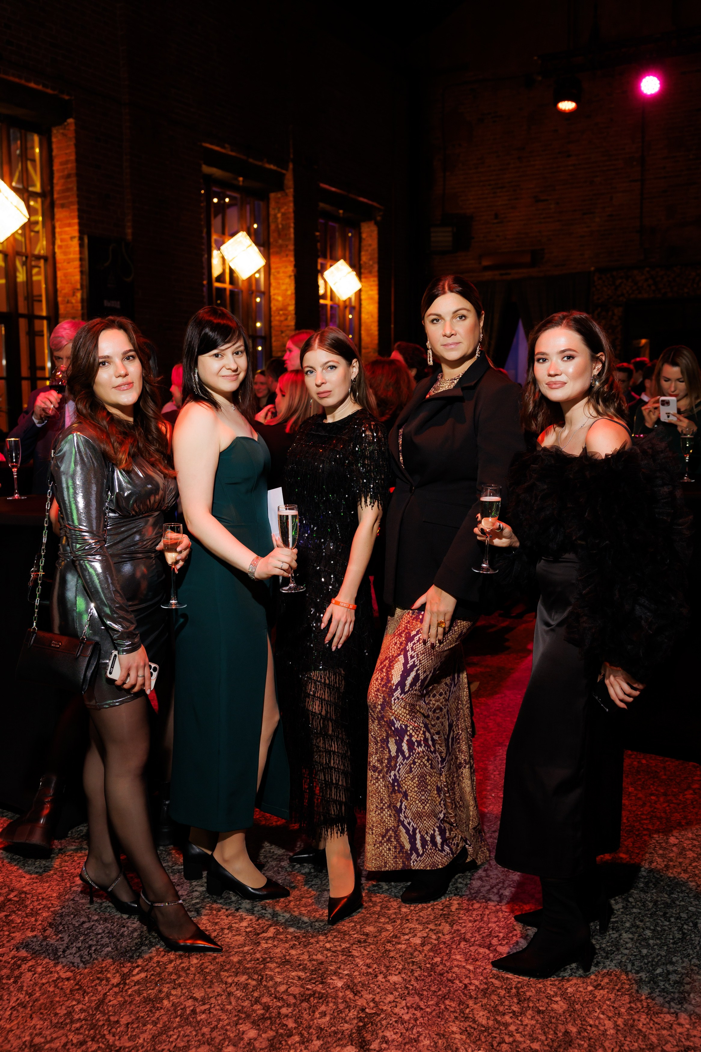 EVEREST VIBE NY «ТОЛЬКО ТС-С-С» 10.12.2024. EVEREST PHOTO REPORT
