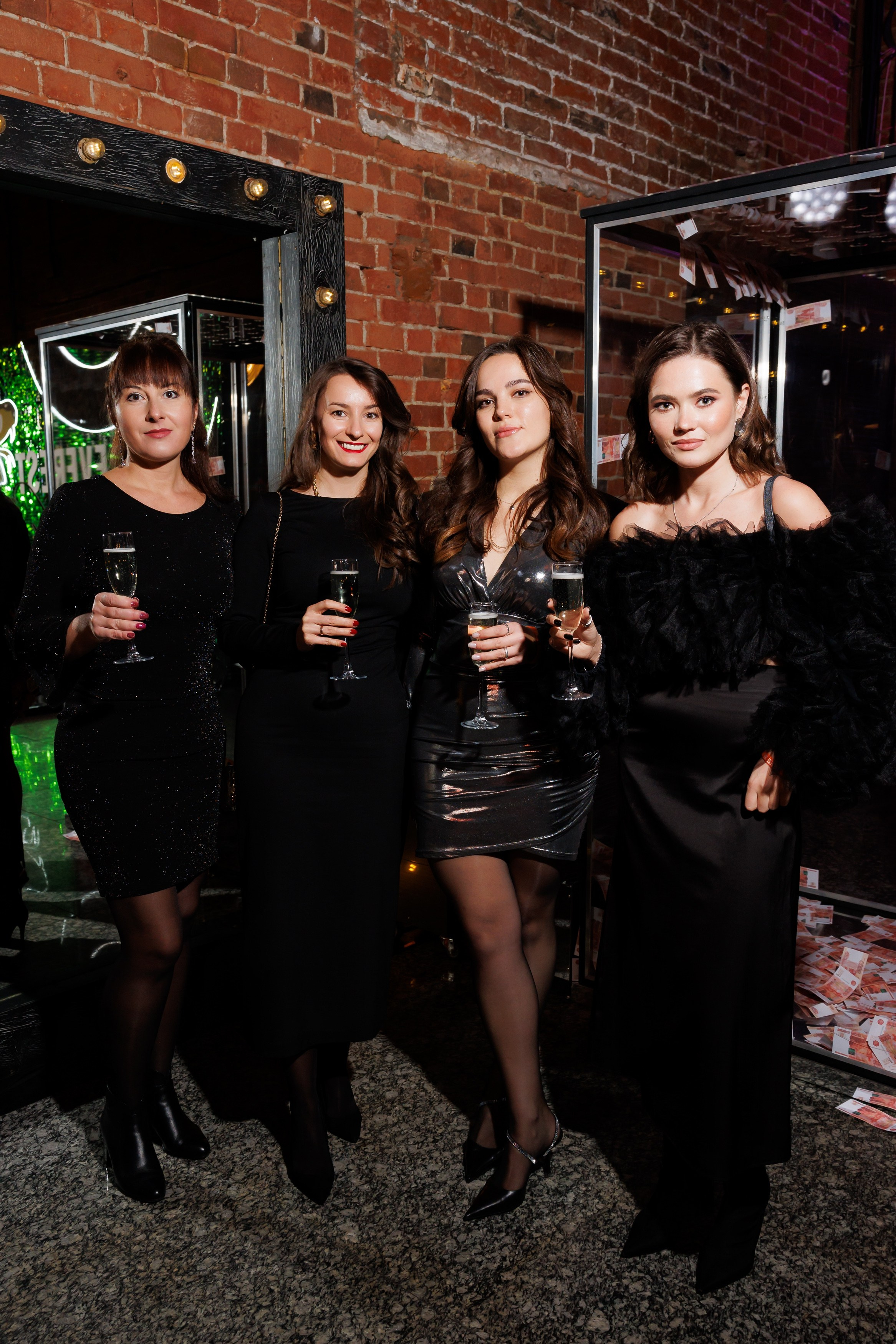 EVEREST VIBE NY «ТОЛЬКО ТС-С-С» 10.12.2024. EVEREST PHOTO REPORT