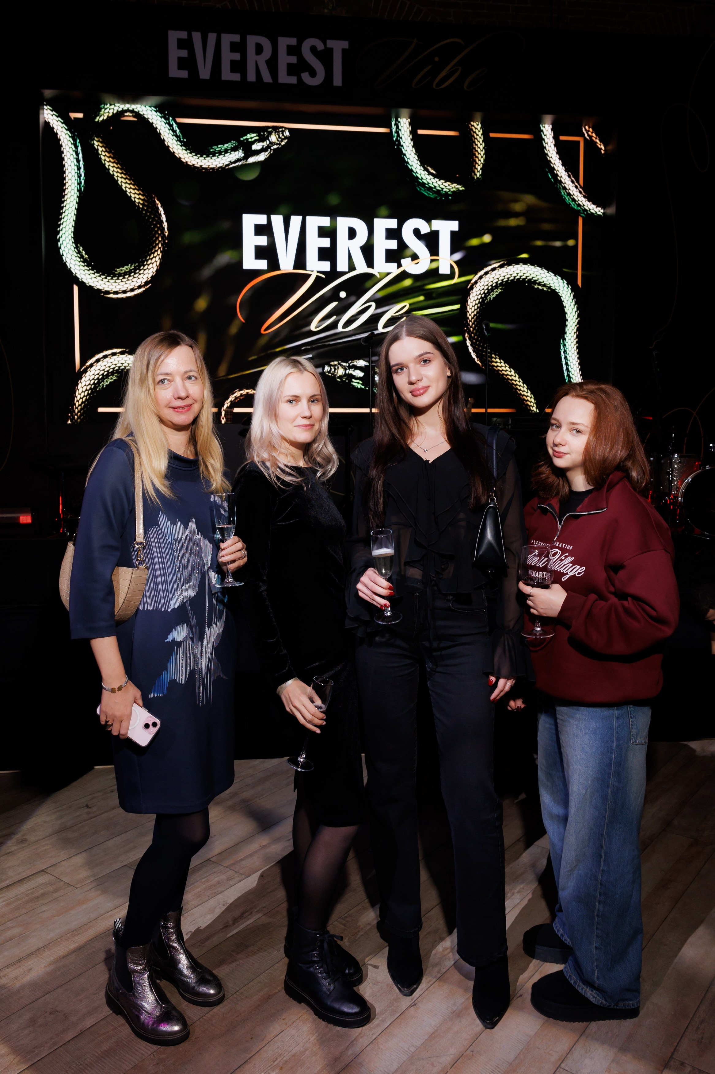 EVEREST VIBE NY «ТОЛЬКО ТС-С-С» 10.12.2024. EVEREST PHOTO REPORT