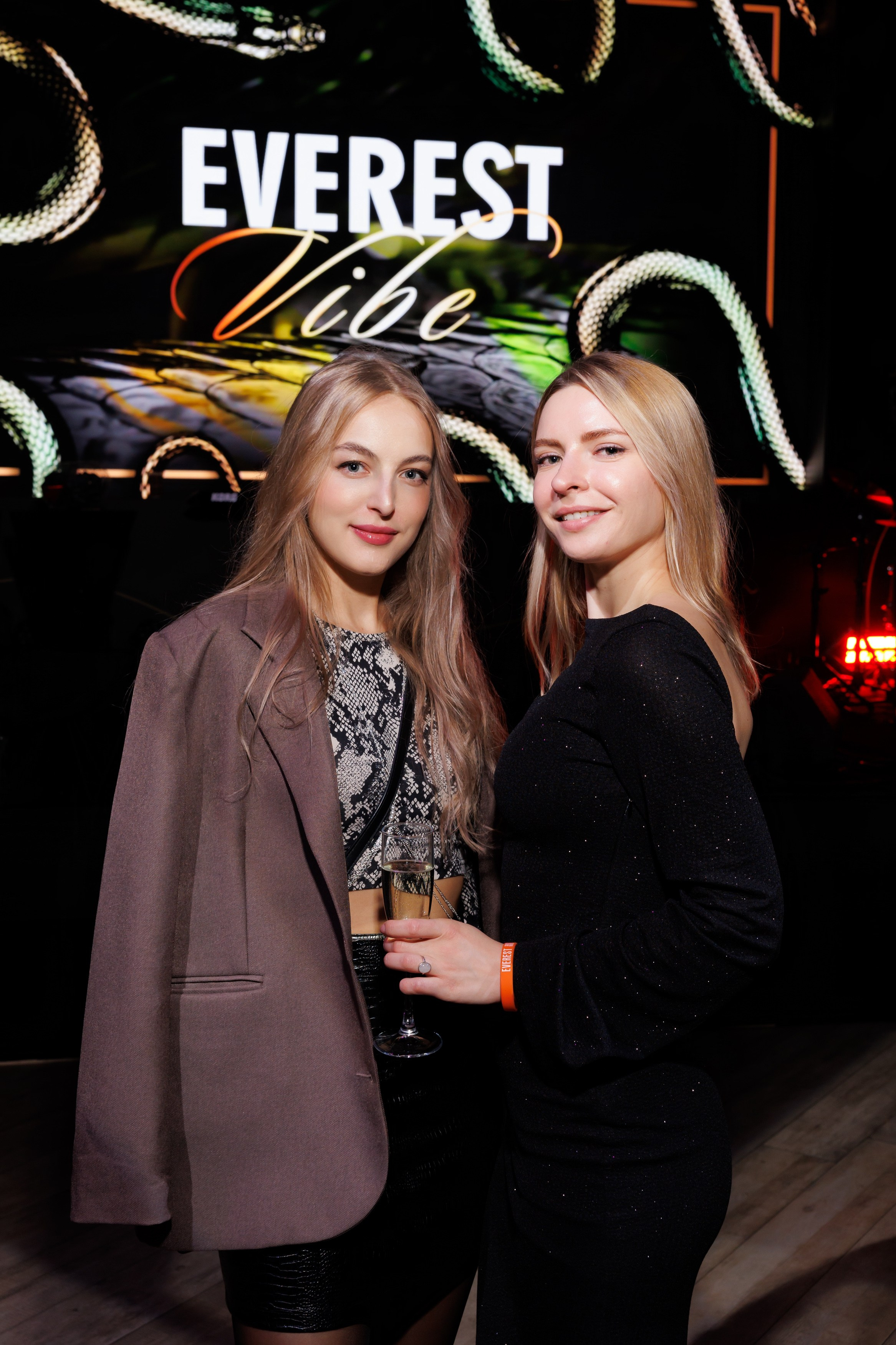 EVEREST VIBE NY «ТОЛЬКО ТС-С-С» 10.12.2024. EVEREST PHOTO REPORT