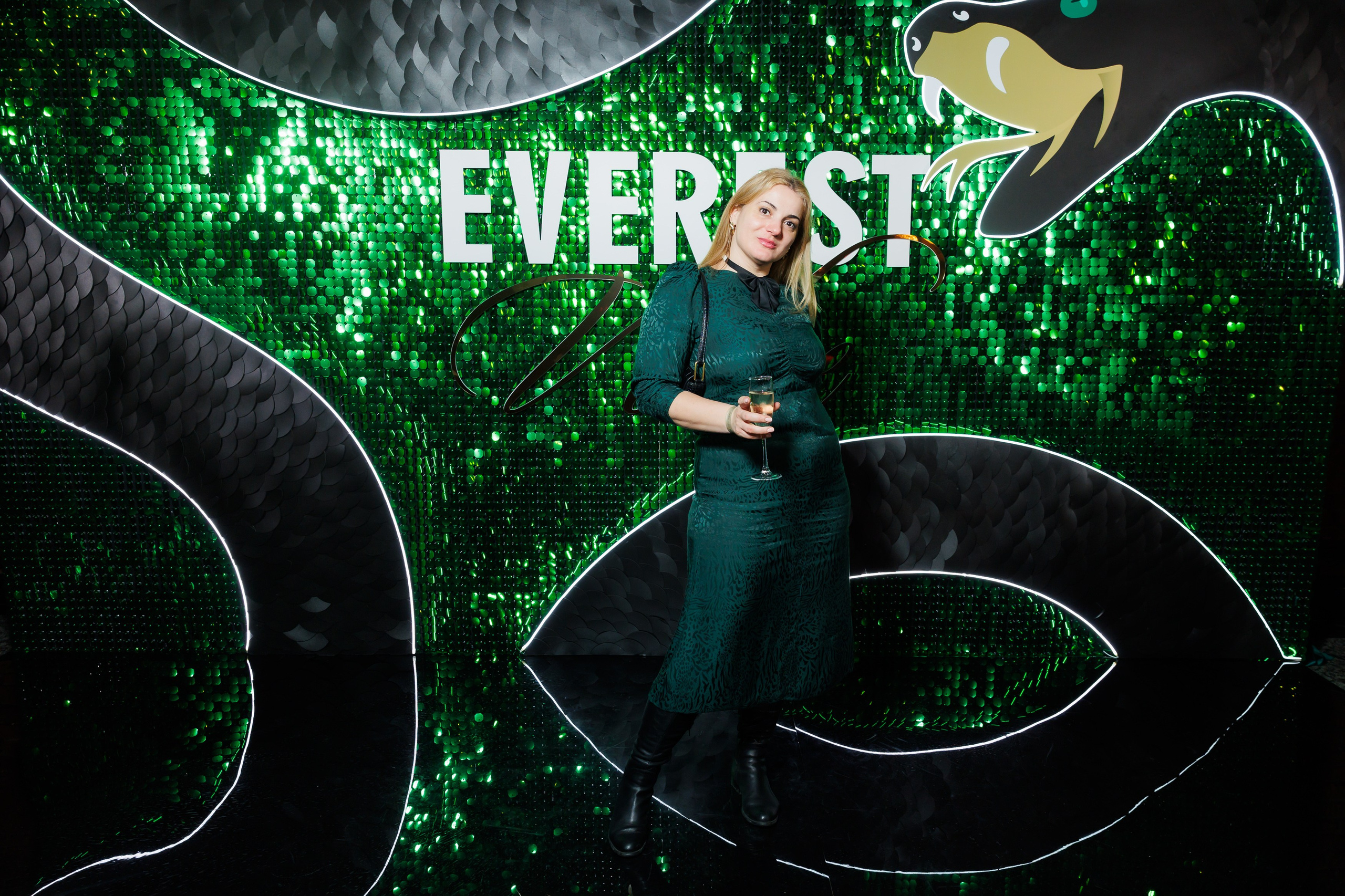 EVEREST VIBE NY «ТОЛЬКО ТС-С-С» 10.12.2024. EVEREST PHOTO REPORT