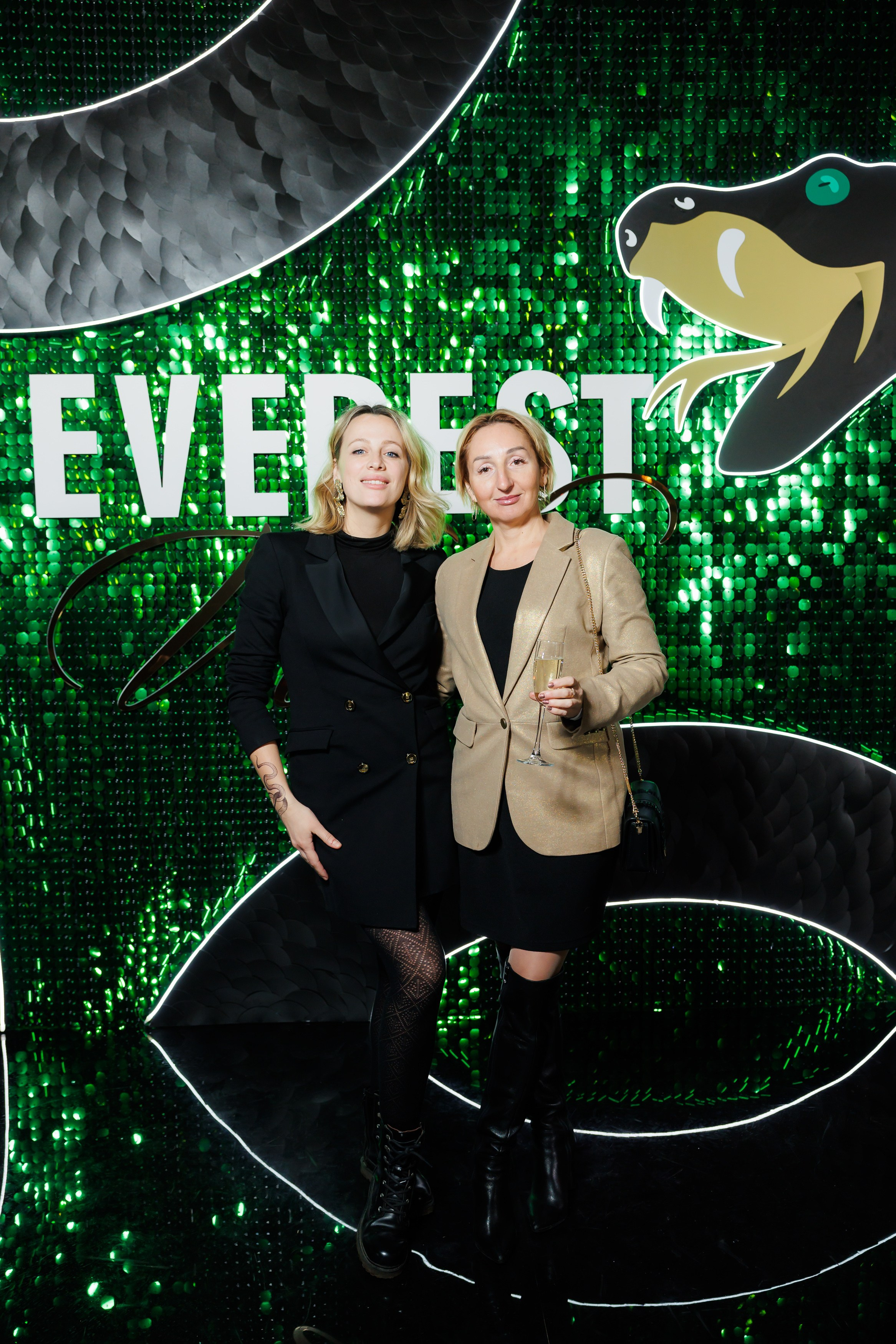EVEREST VIBE NY «ТОЛЬКО ТС-С-С» 10.12.2024. EVEREST PHOTO REPORT