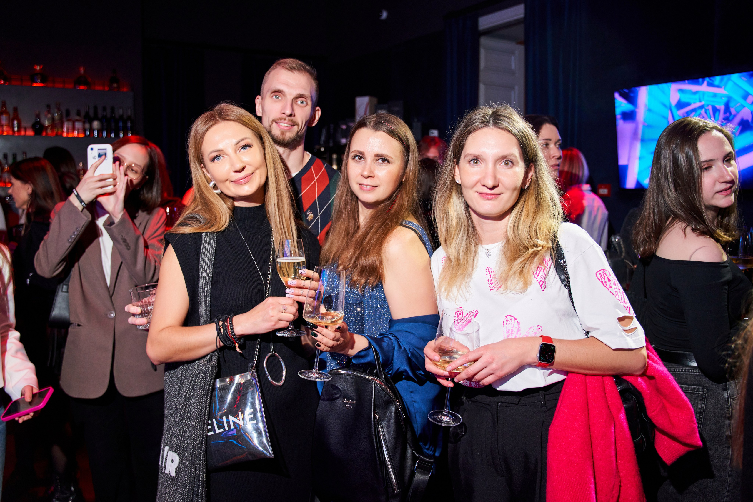 Презентация WINK 20.11.2024. EVEREST PHOTO REPORT
