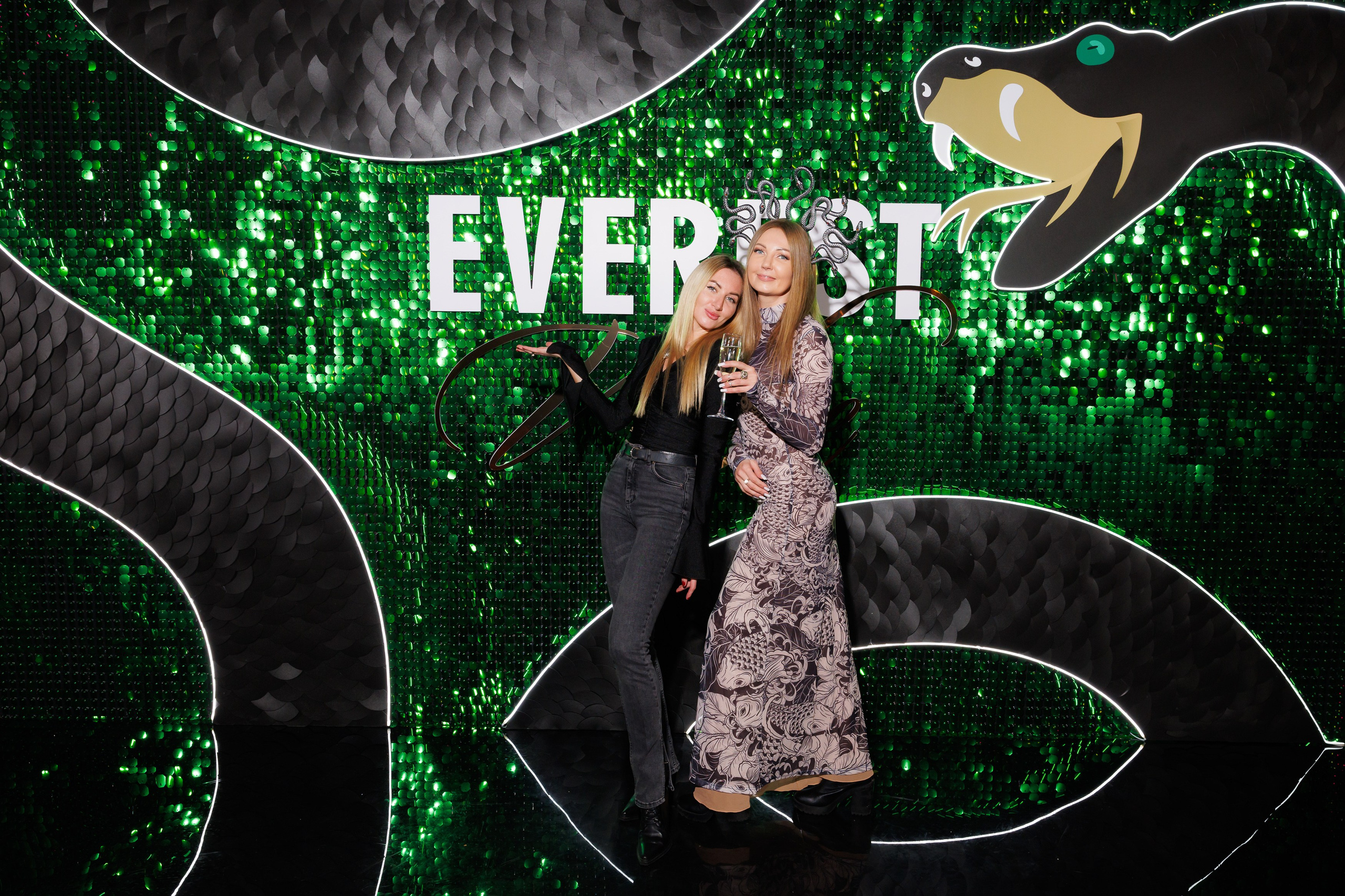 EVEREST VIBE NY «ТОЛЬКО ТС-С-С» 10.12.2024. EVEREST PHOTO REPORT