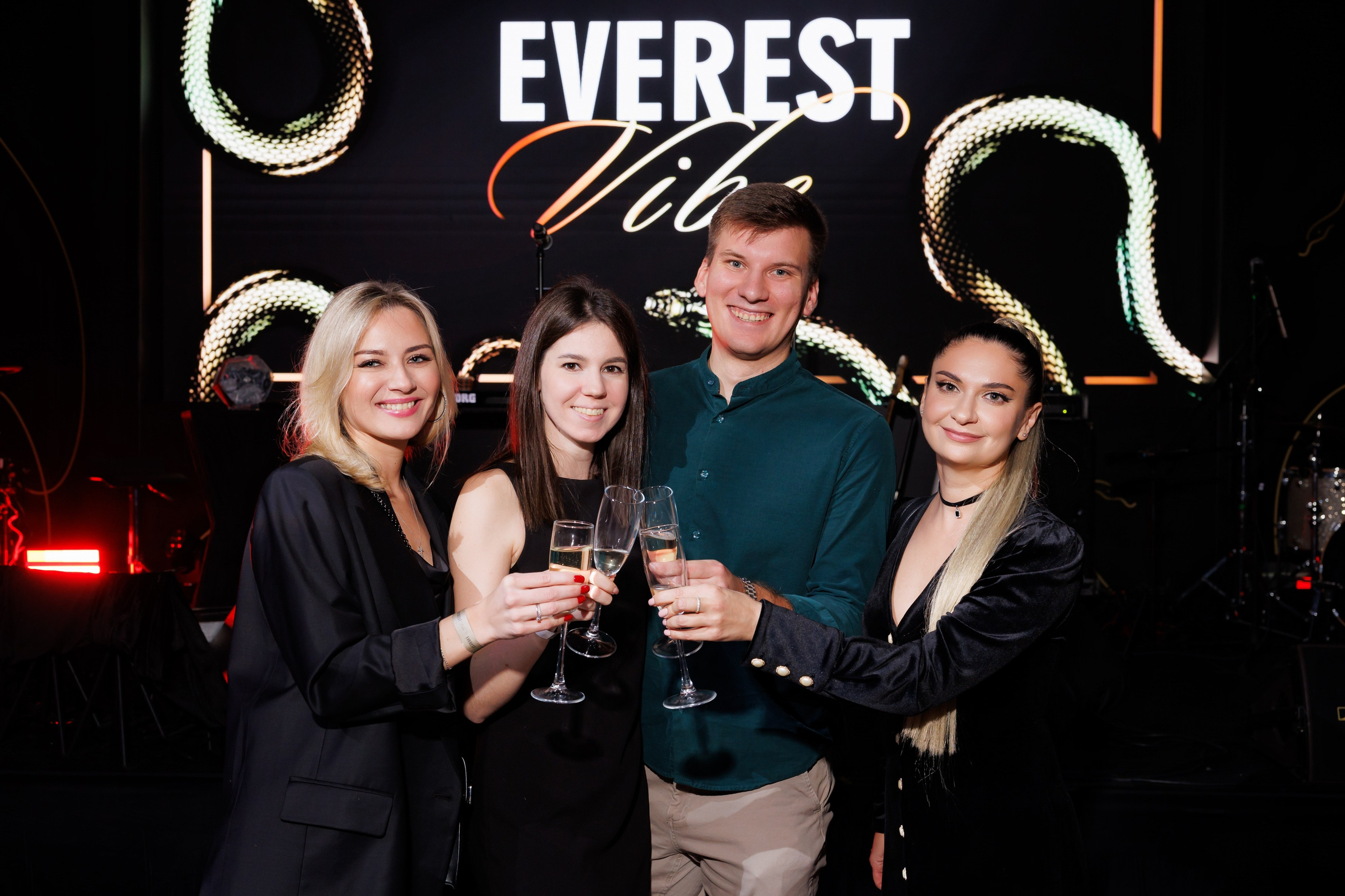 EVEREST VIBE NY «ТОЛЬКО ТС-С-С» 10.12.2024. EVEREST PHOTO REPORT