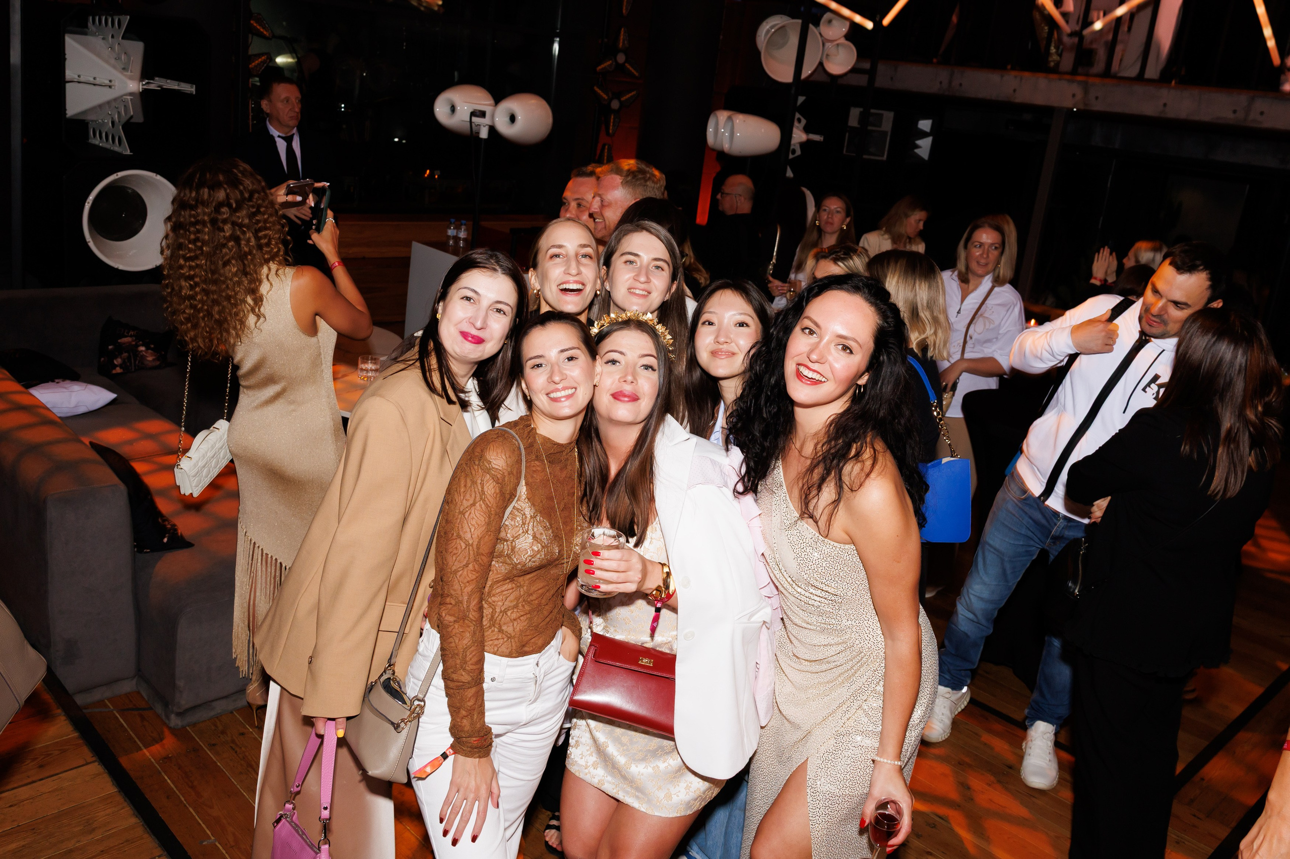 EVEREST VIBE ZOLOTO 13.08.2025. EVEREST PHOTO REPORT