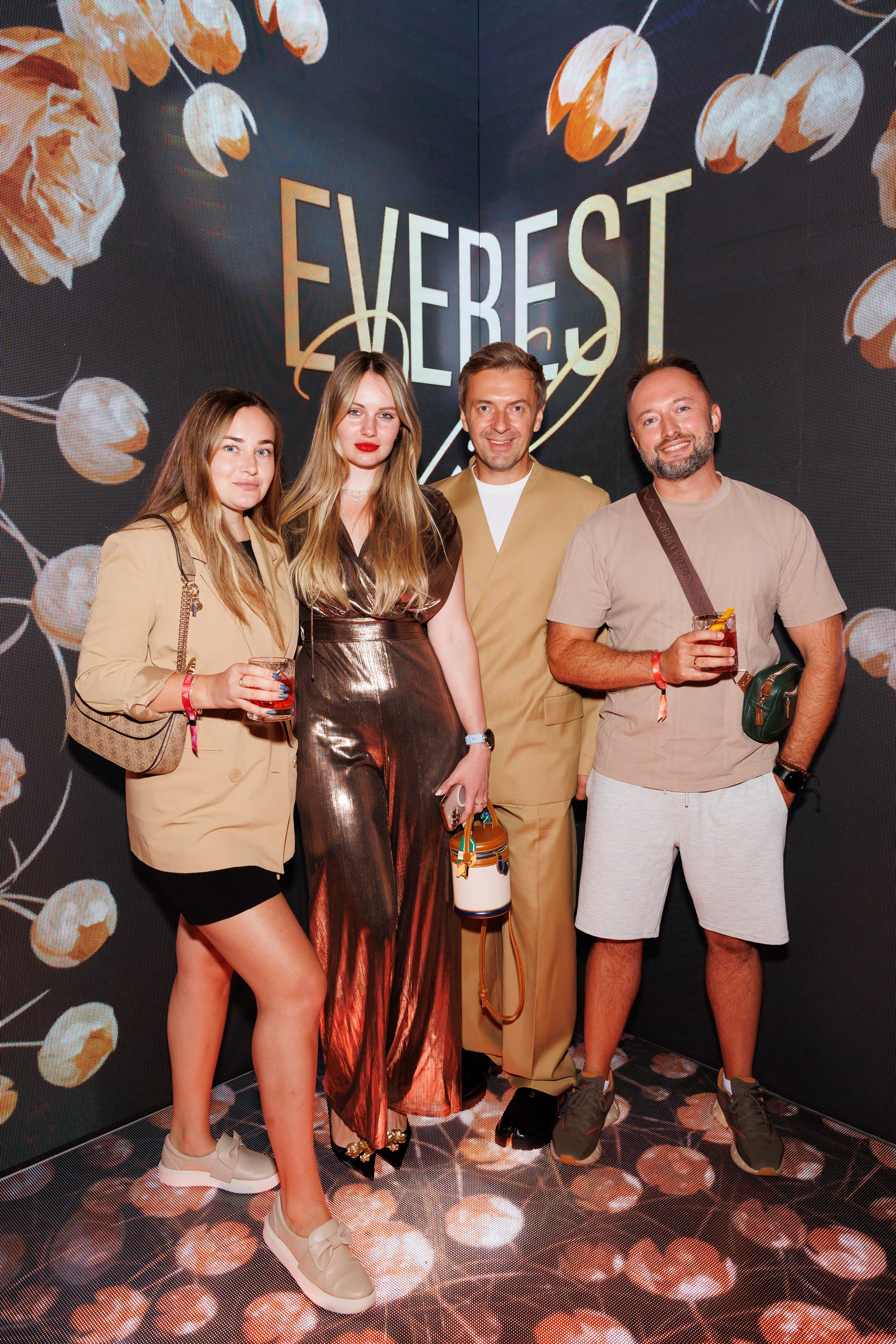 EVEREST VIBE ZOLOTO 13.08.2025. EVEREST PHOTO REPORT