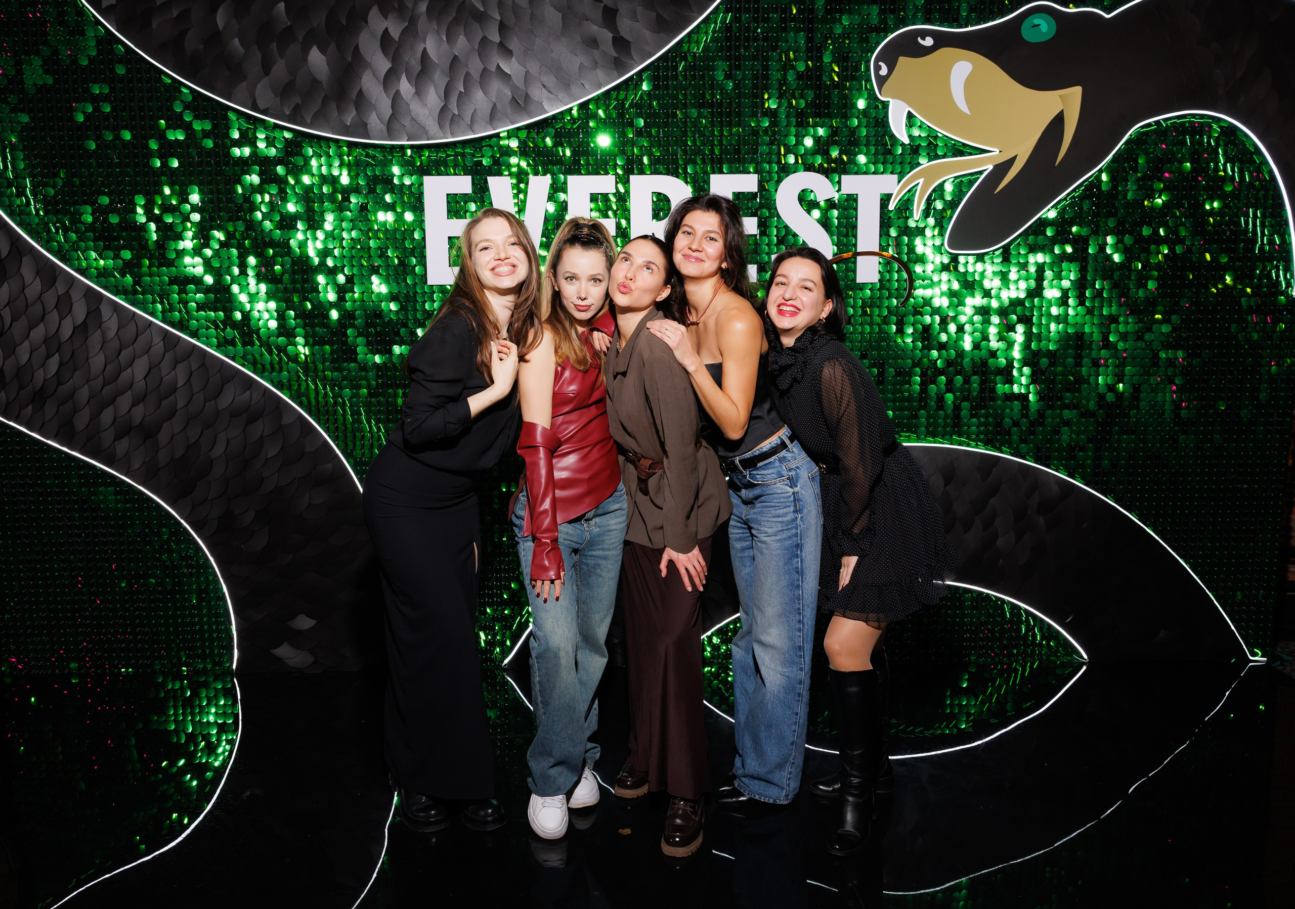 EVEREST VIBE NY «ТОЛЬКО ТС-С-С» 10.12.2024. EVEREST PHOTO REPORT