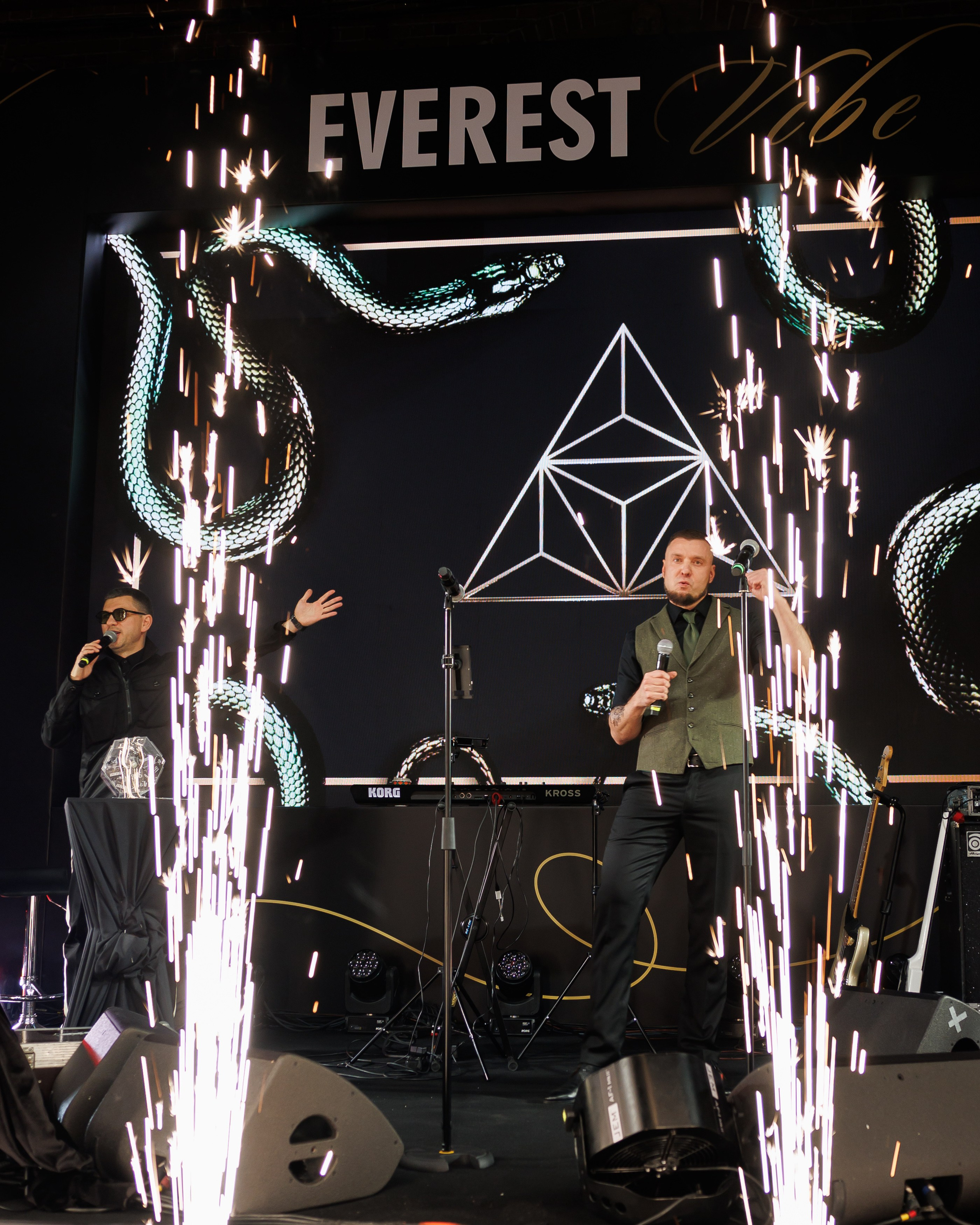 EVEREST VIBE NY «ТОЛЬКО ТС-С-С» 10.12.2024. EVEREST PHOTO REPORT