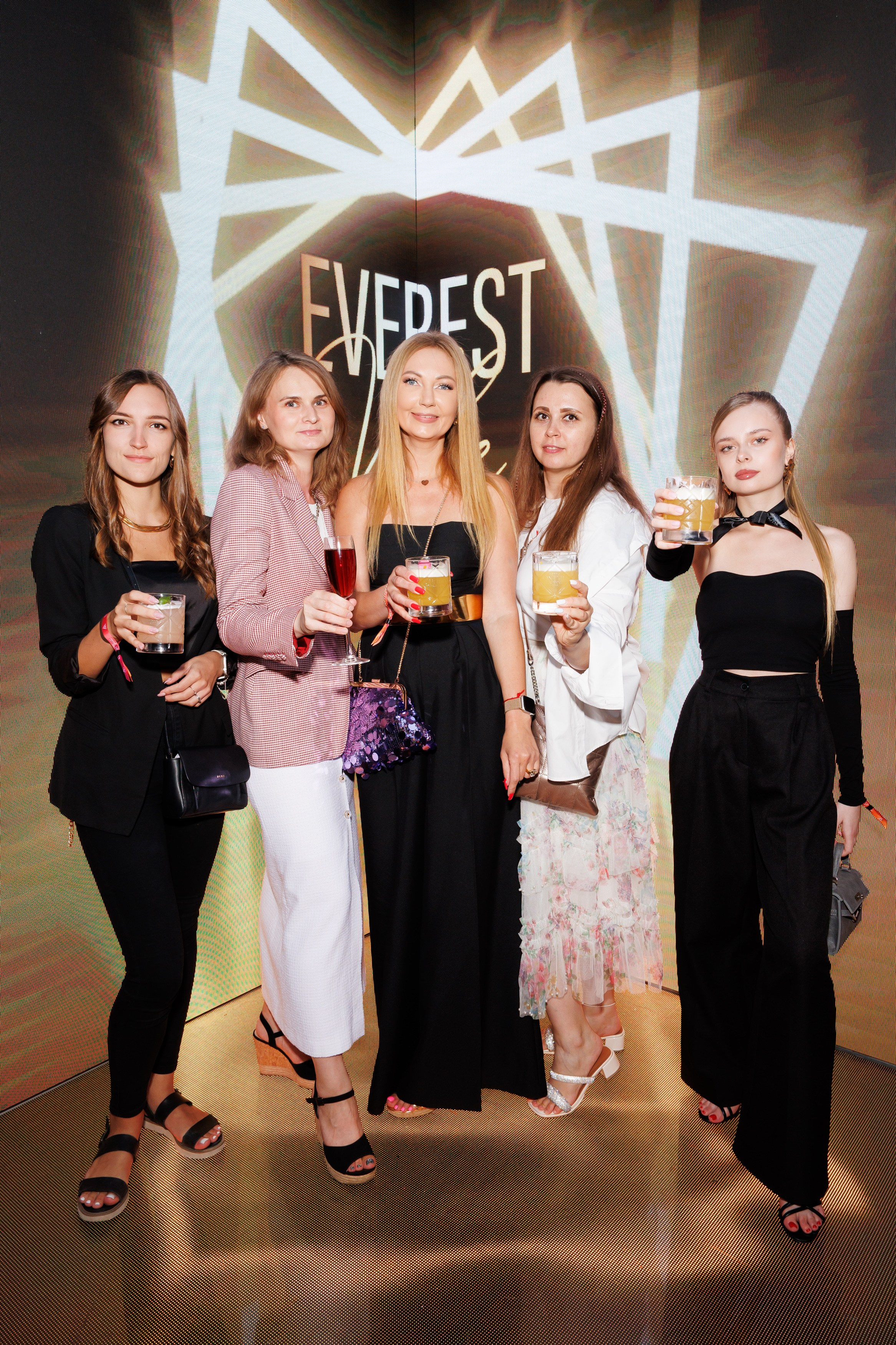 EVEREST VIBE ZOLOTO 13.08.2025. EVEREST PHOTO REPORT