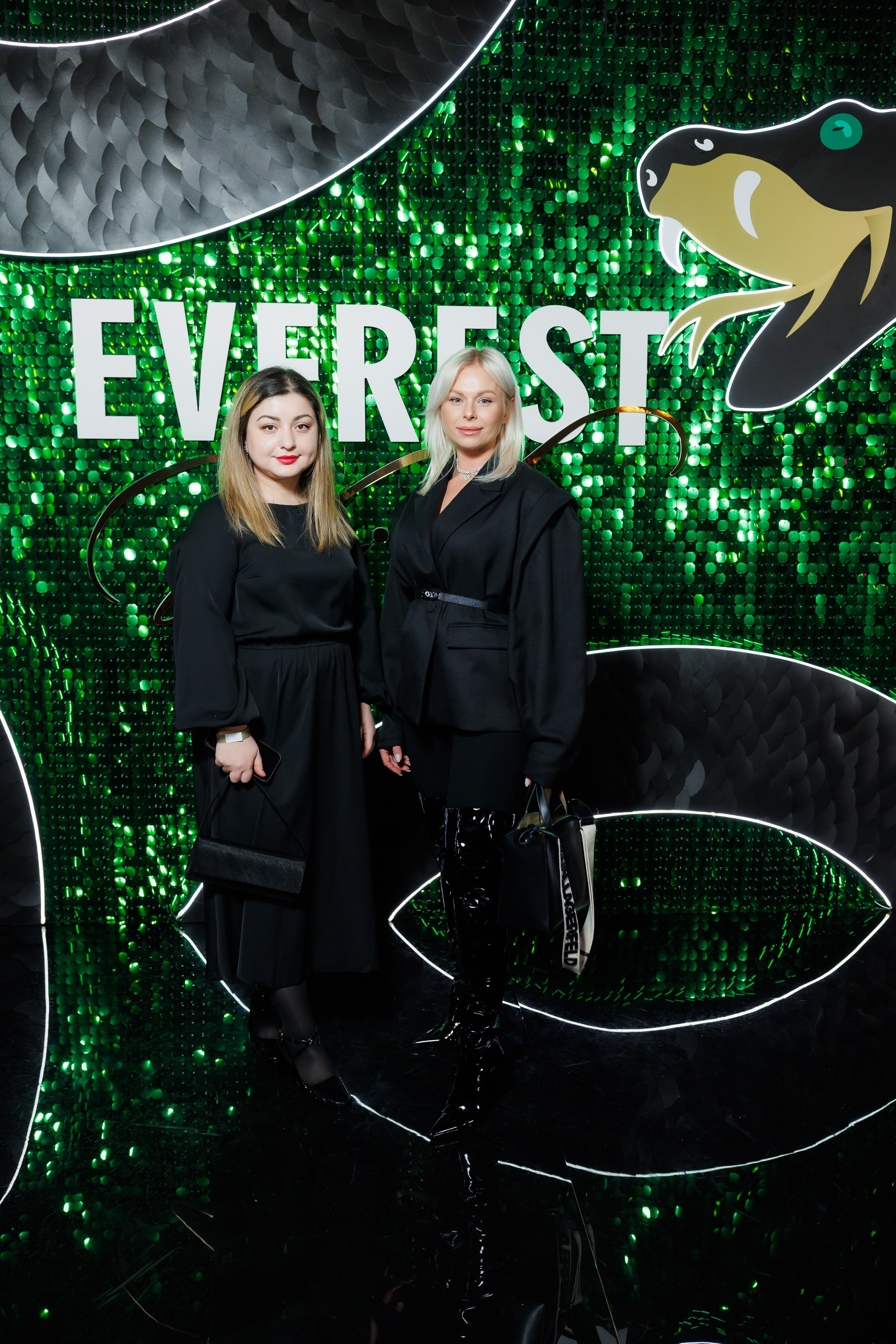 EVEREST VIBE NY «ТОЛЬКО ТС-С-С» 10.12.2024. EVEREST PHOTO REPORT