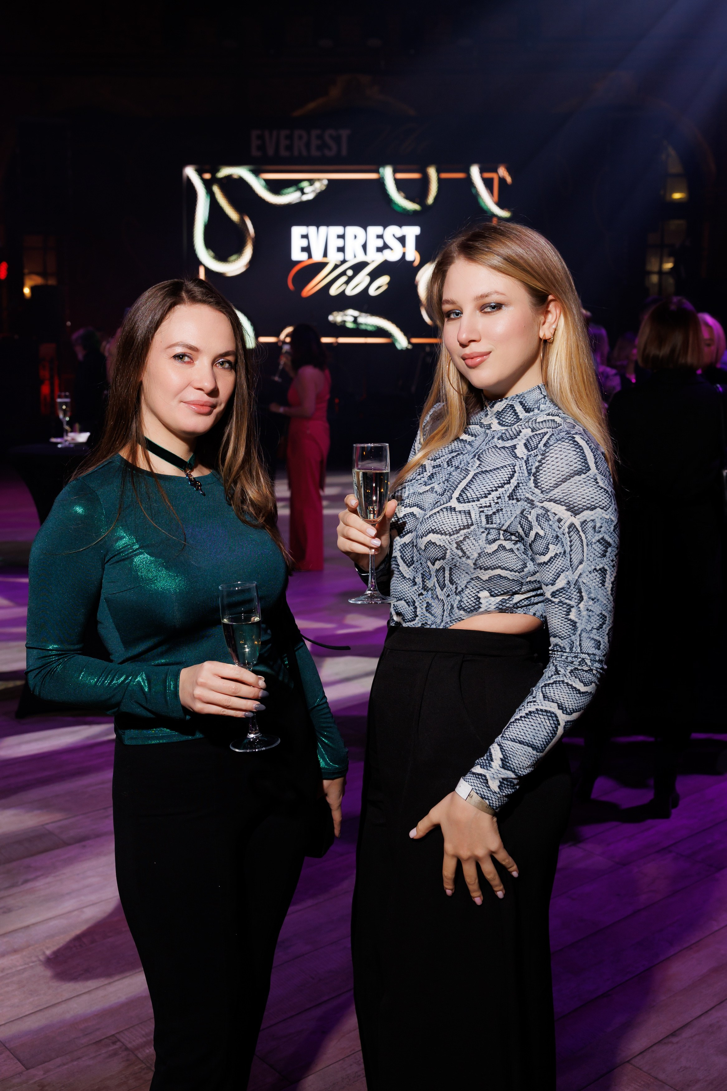 EVEREST VIBE NY «ТОЛЬКО ТС-С-С» 10.12.2024. EVEREST PHOTO REPORT