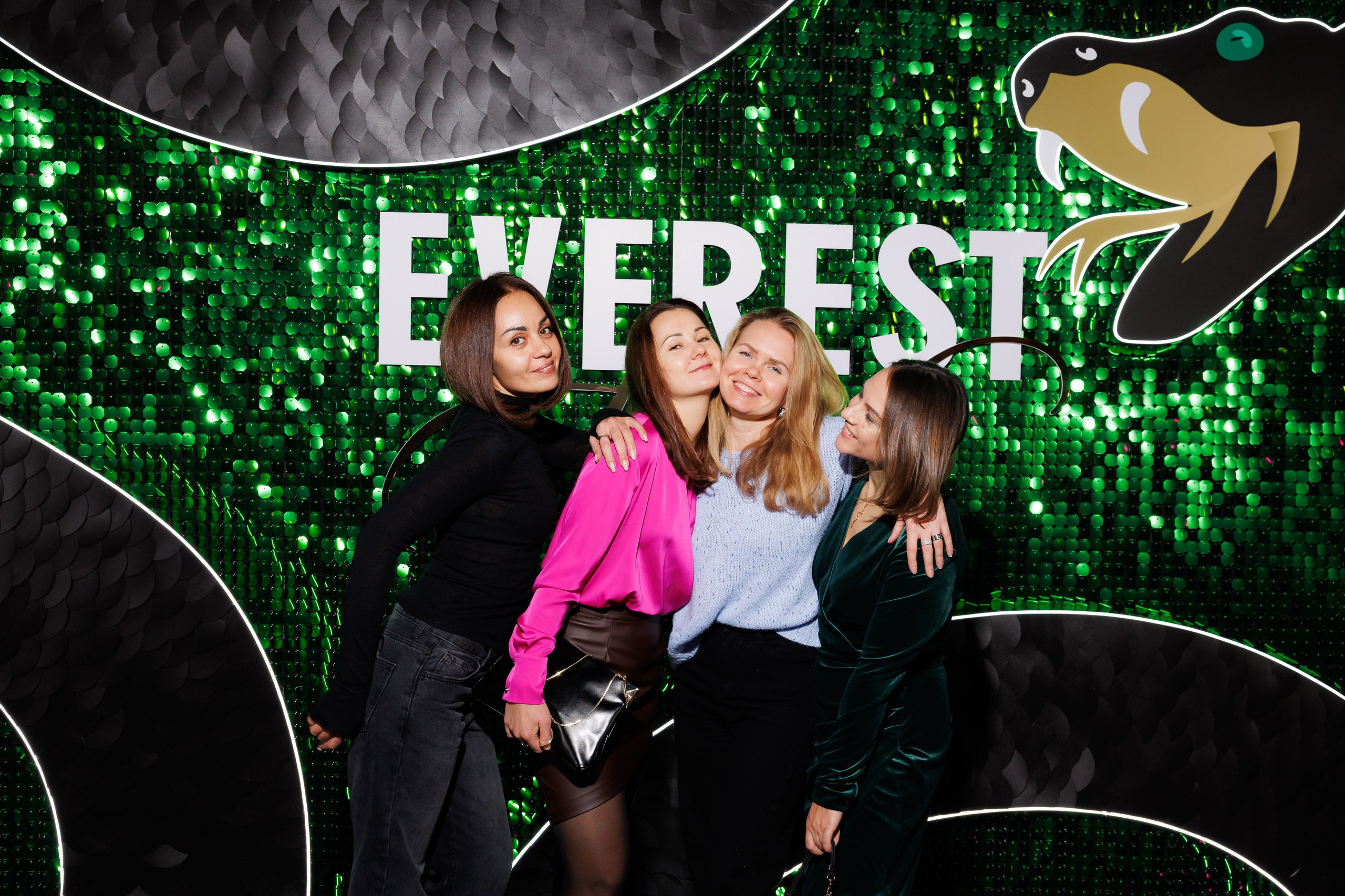 EVEREST VIBE NY «ТОЛЬКО ТС-С-С» 10.12.2024. EVEREST PHOTO REPORT