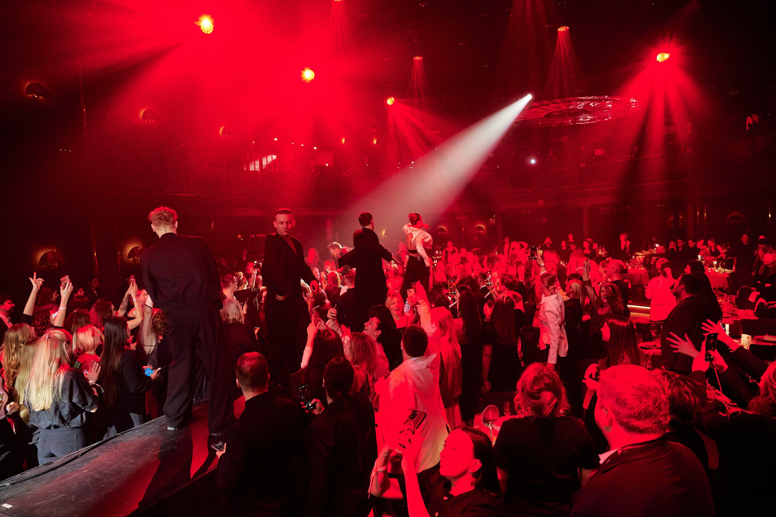 Презентация МУЗ-ТВ 14.10.2025. EVEREST PHOTO REPORT
