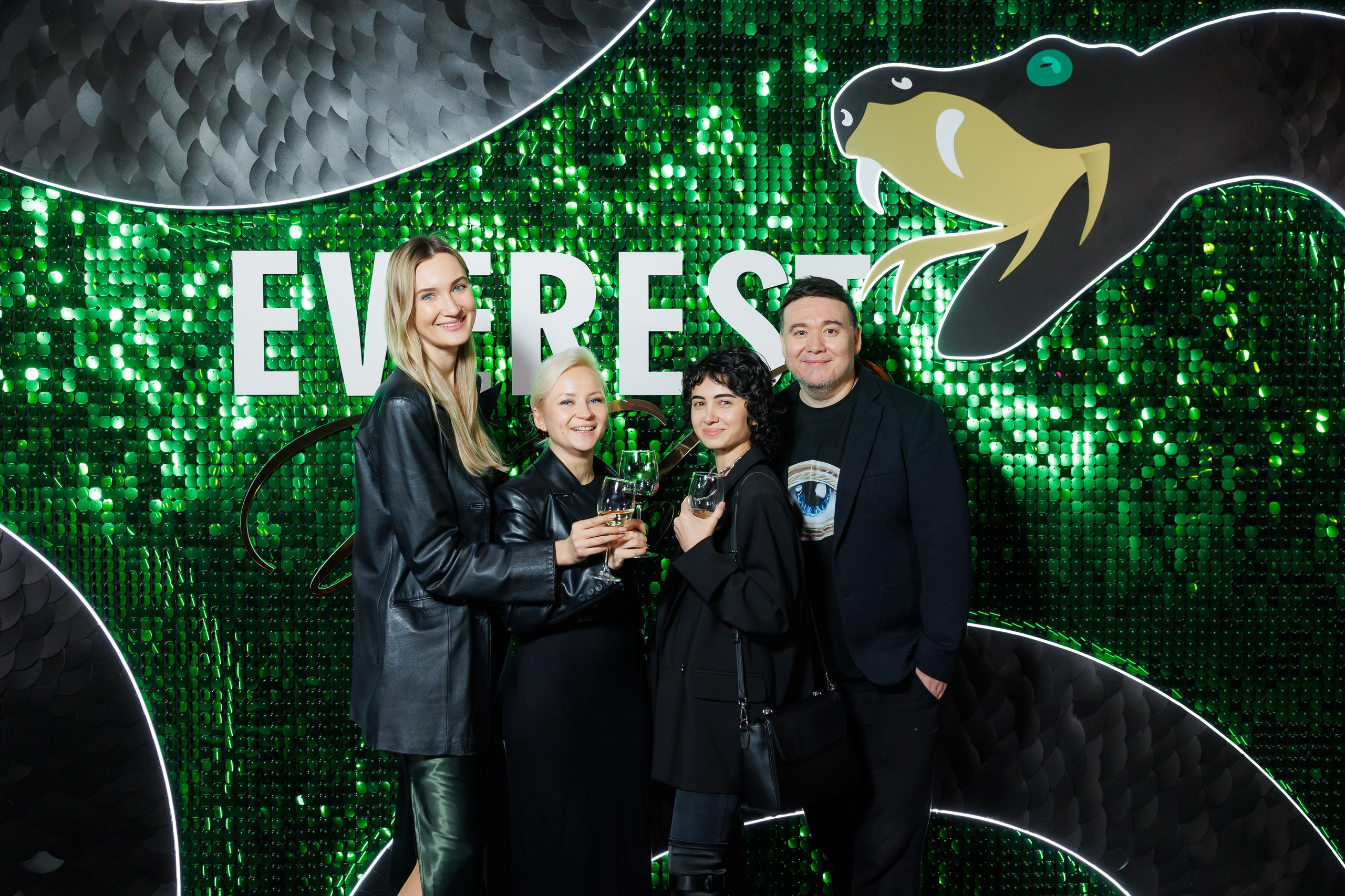 EVEREST VIBE NY «ТОЛЬКО ТС-С-С» 10.12.2024. EVEREST PHOTO REPORT