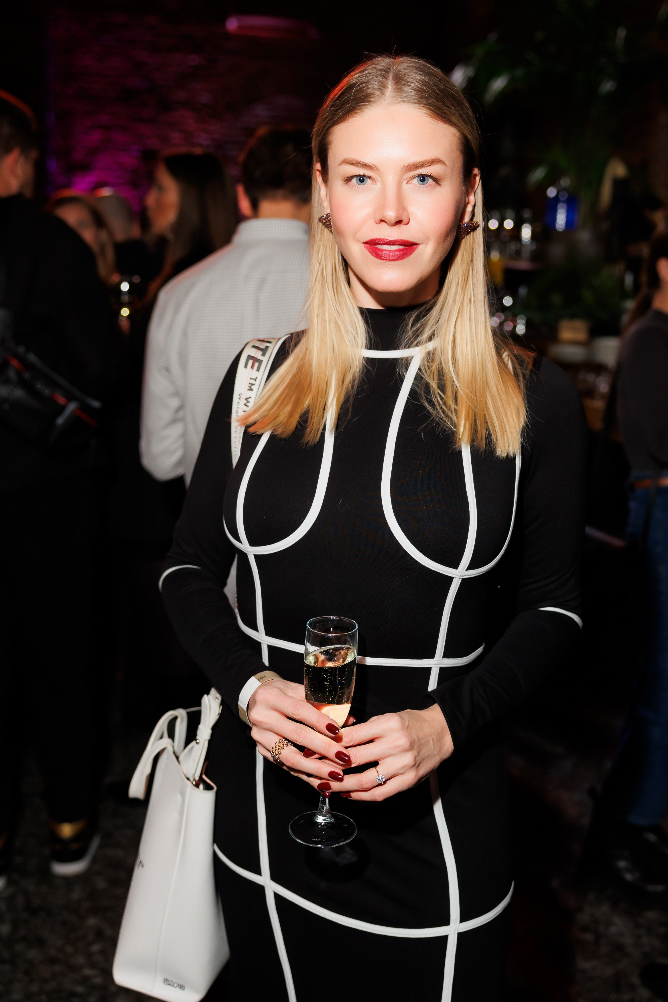 EVEREST VIBE NY «ТОЛЬКО ТС-С-С» 10.12.2024. EVEREST PHOTO REPORT