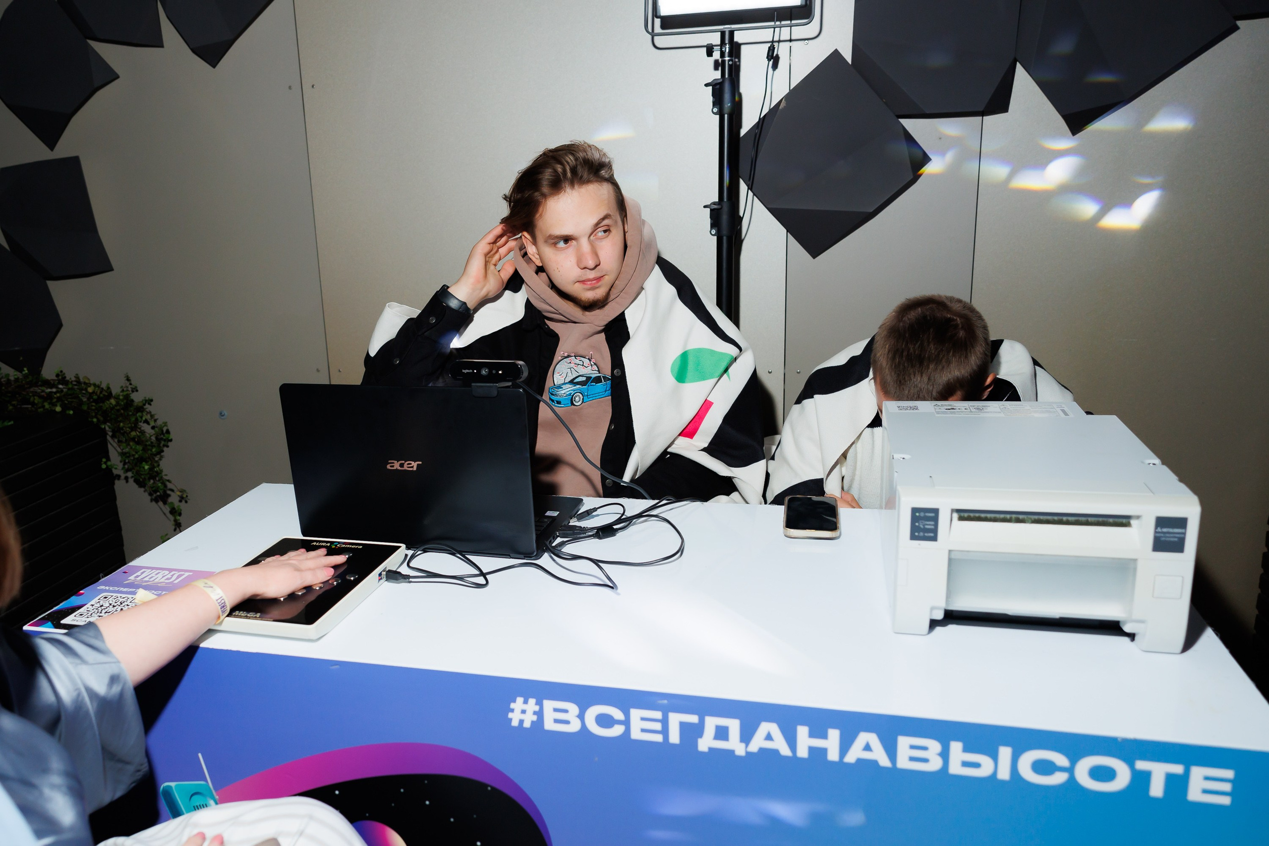 ЭВЕРЕСТ ВАЙБ ретрофутуризм 15.08.2024. EVEREST PHOTO REPORT