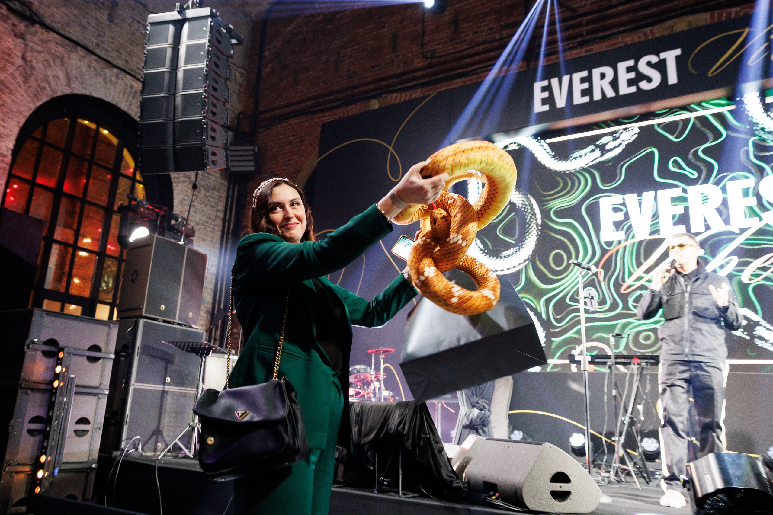 EVEREST VIBE NY «ТОЛЬКО ТС-С-С» 10.12.2024. EVEREST PHOTO REPORT