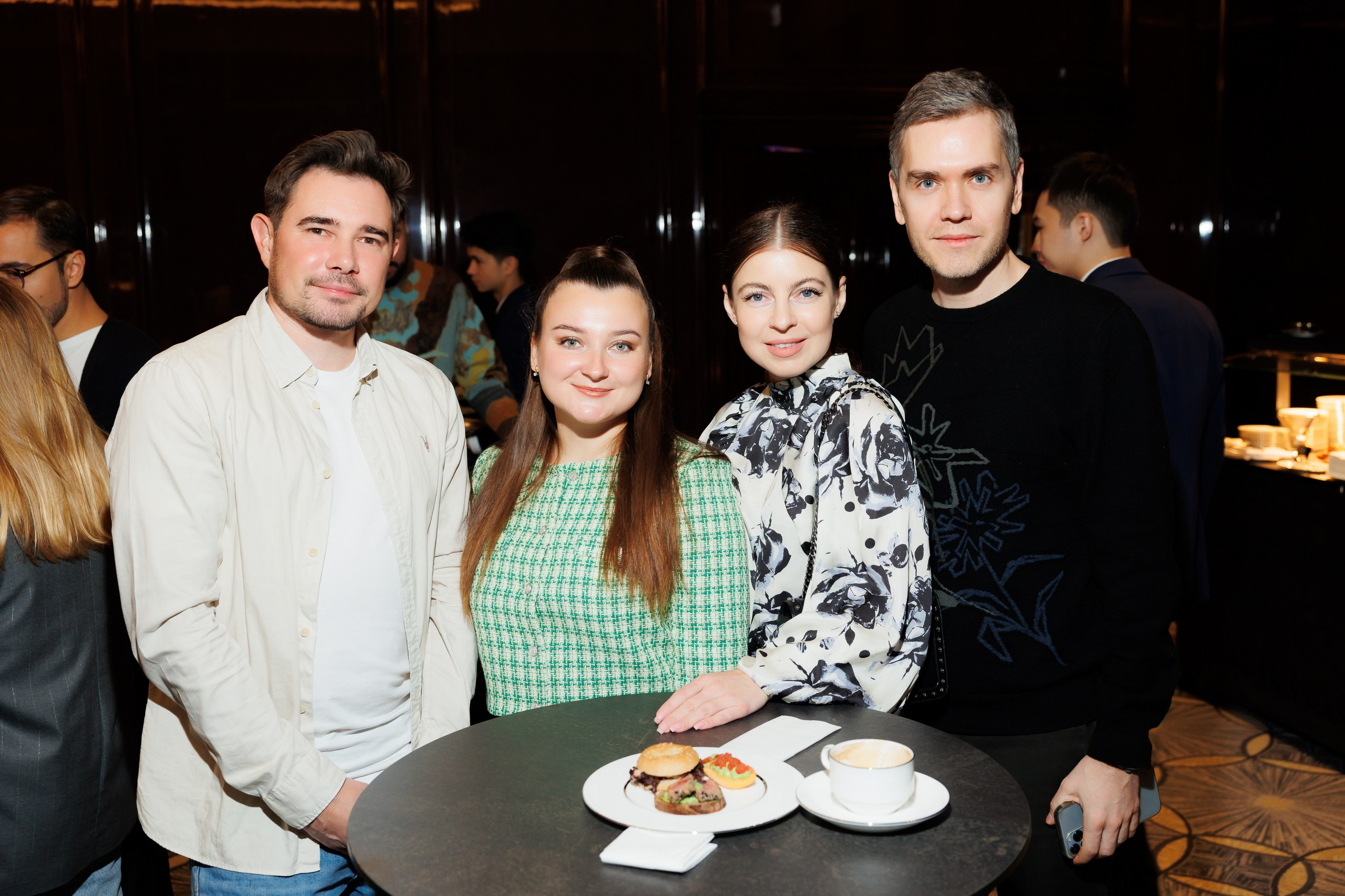 РЕН РАСТЕМ И МОЛОДЕЕМ 20.11.2024. EVEREST PHOTO REPORT