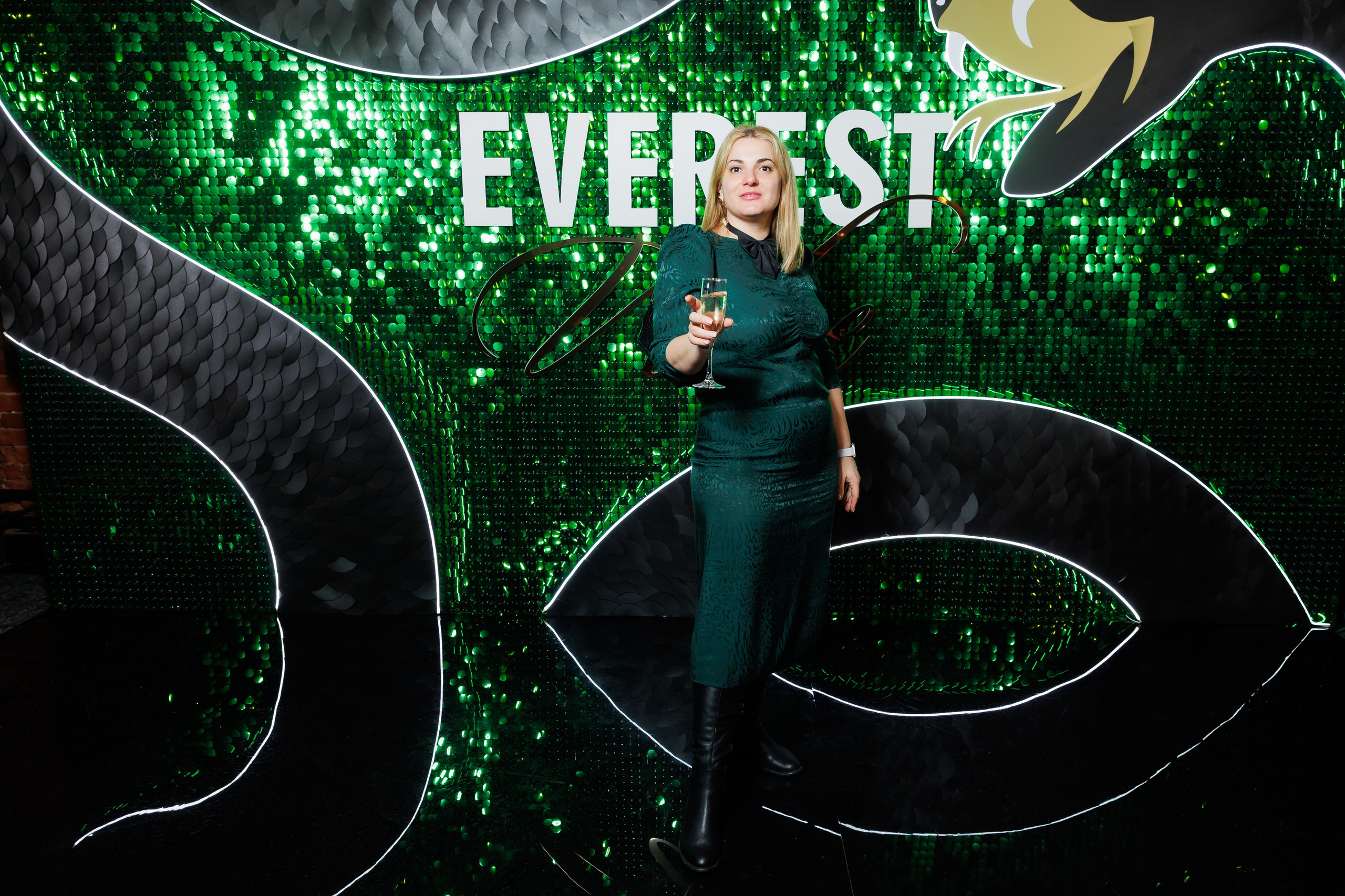 EVEREST VIBE NY «ТОЛЬКО ТС-С-С» 10.12.2024. EVEREST PHOTO REPORT