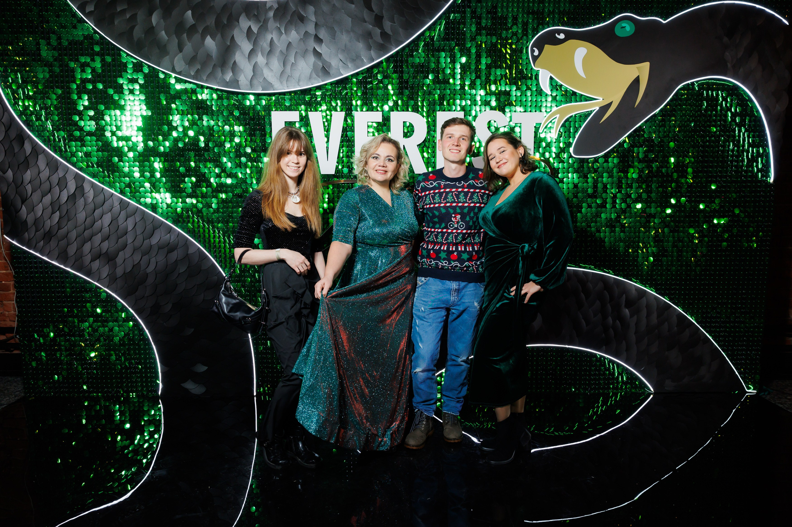 EVEREST VIBE NY «ТОЛЬКО ТС-С-С» 10.12.2024. EVEREST PHOTO REPORT