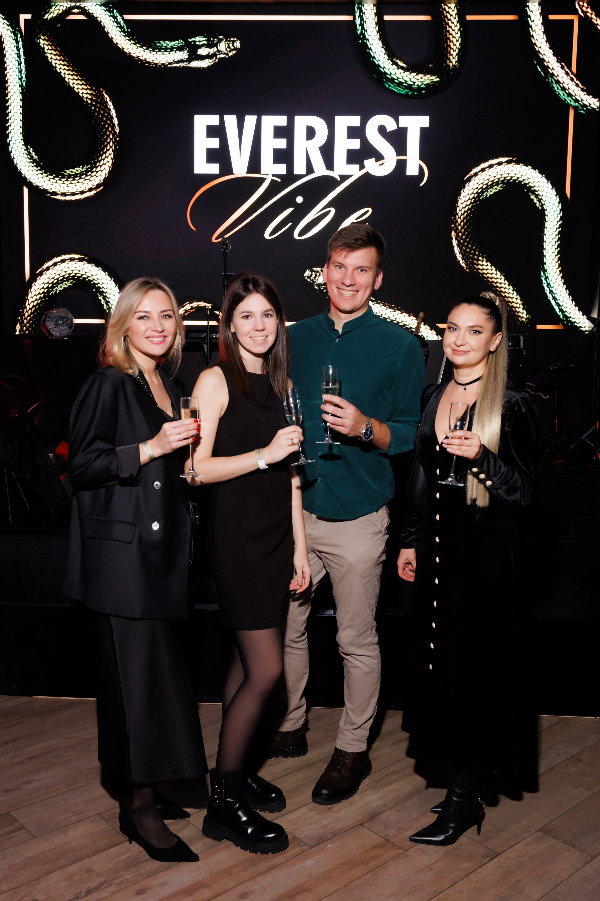 EVEREST VIBE NY «ТОЛЬКО ТС-С-С» 10.12.2024. EVEREST PHOTO REPORT