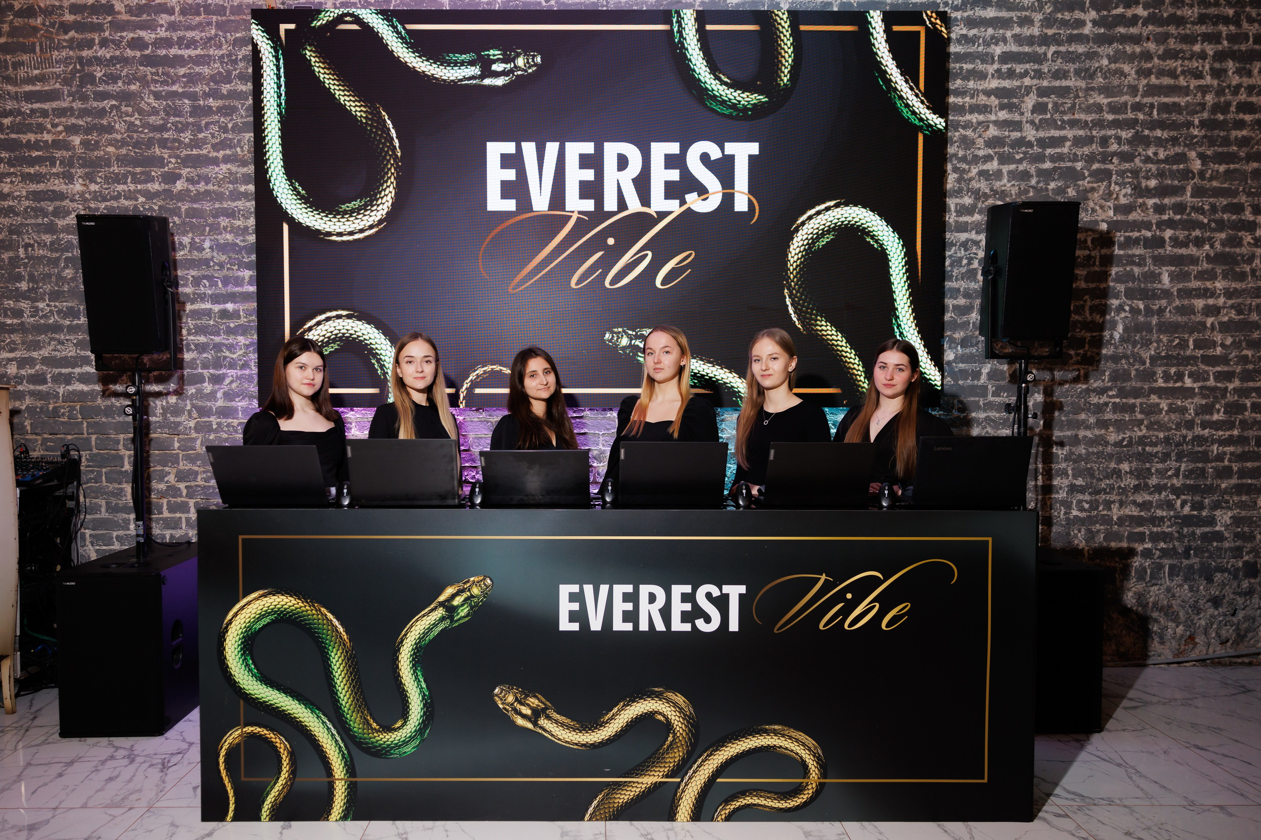 EVEREST VIBE NY «ТОЛЬКО ТС-С-С» 10.12.2024. EVEREST PHOTO REPORT