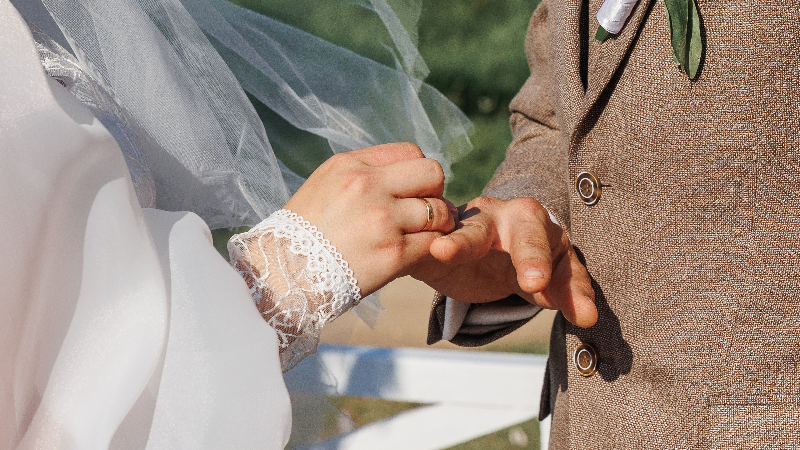 Захар и Ирина. Свадебный и семейный фотограф в г. Волхов Алексей Кочерыжкин