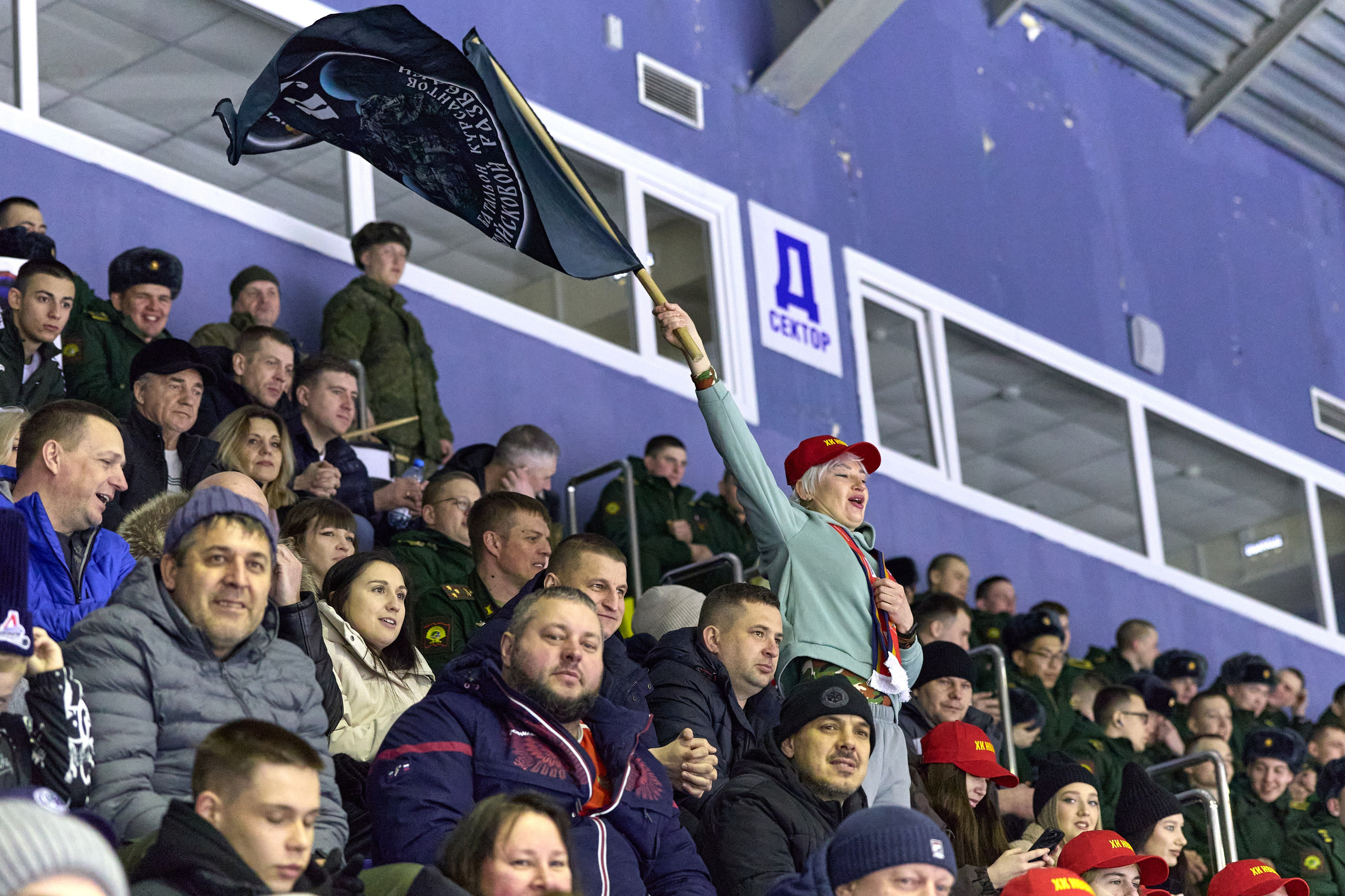 Хоккей. Кубок памяти Никиты Фаткулина. Финал. Фотограф в Новосибирске Алена Скокова