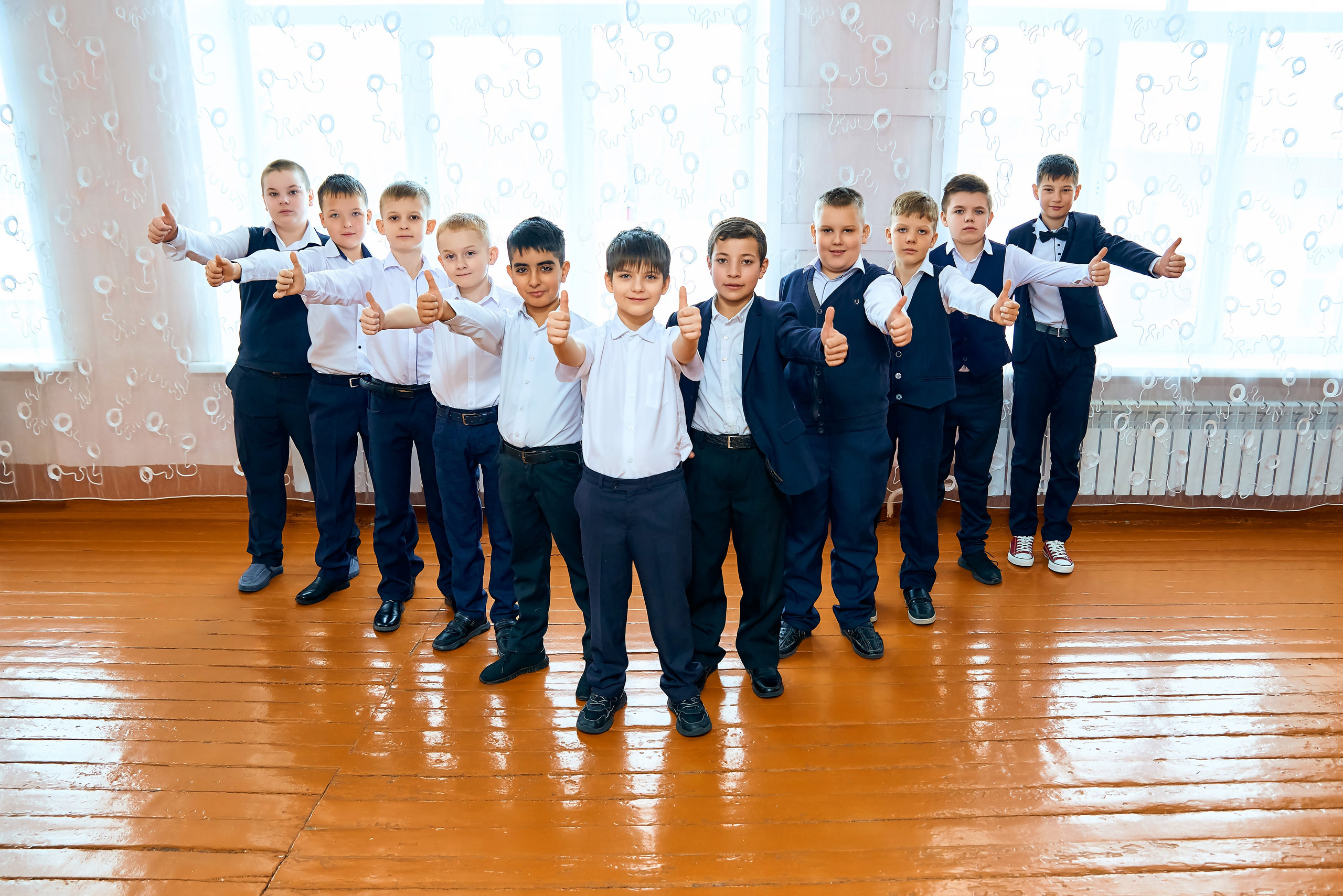 4Б класс Хотынецкая СОШ выпуск 2024. Фотограф в Орле Павел Черкасов