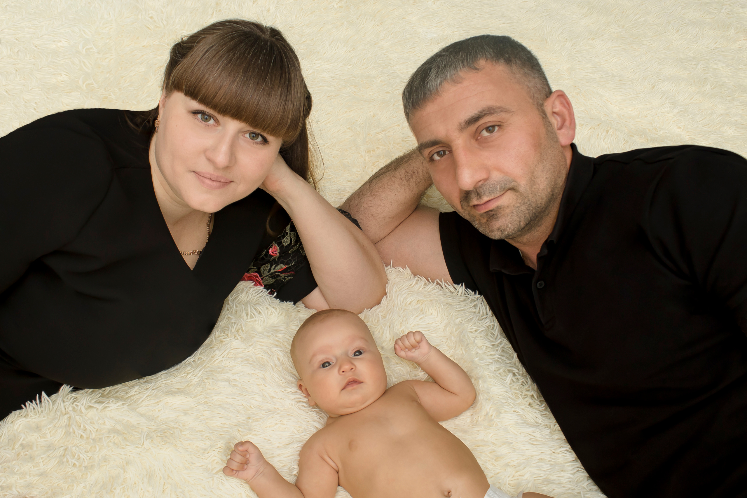 Просто дома. Фотограф новорожденных Омск —со всем необходимым к вам домой